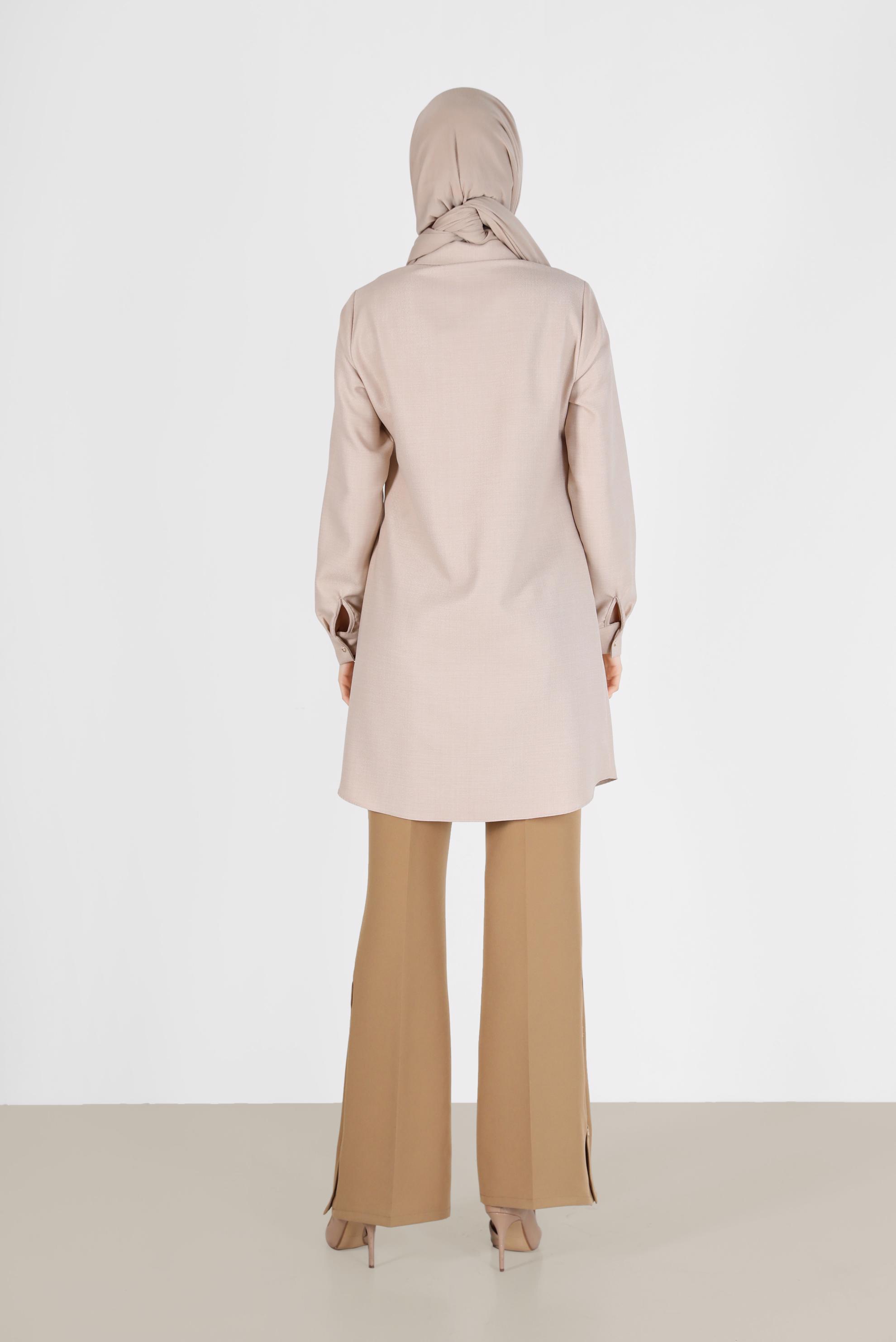 Tesettür giyim BEJ DÜĞMELİ CEP DETAYLI TUNİK 42203	