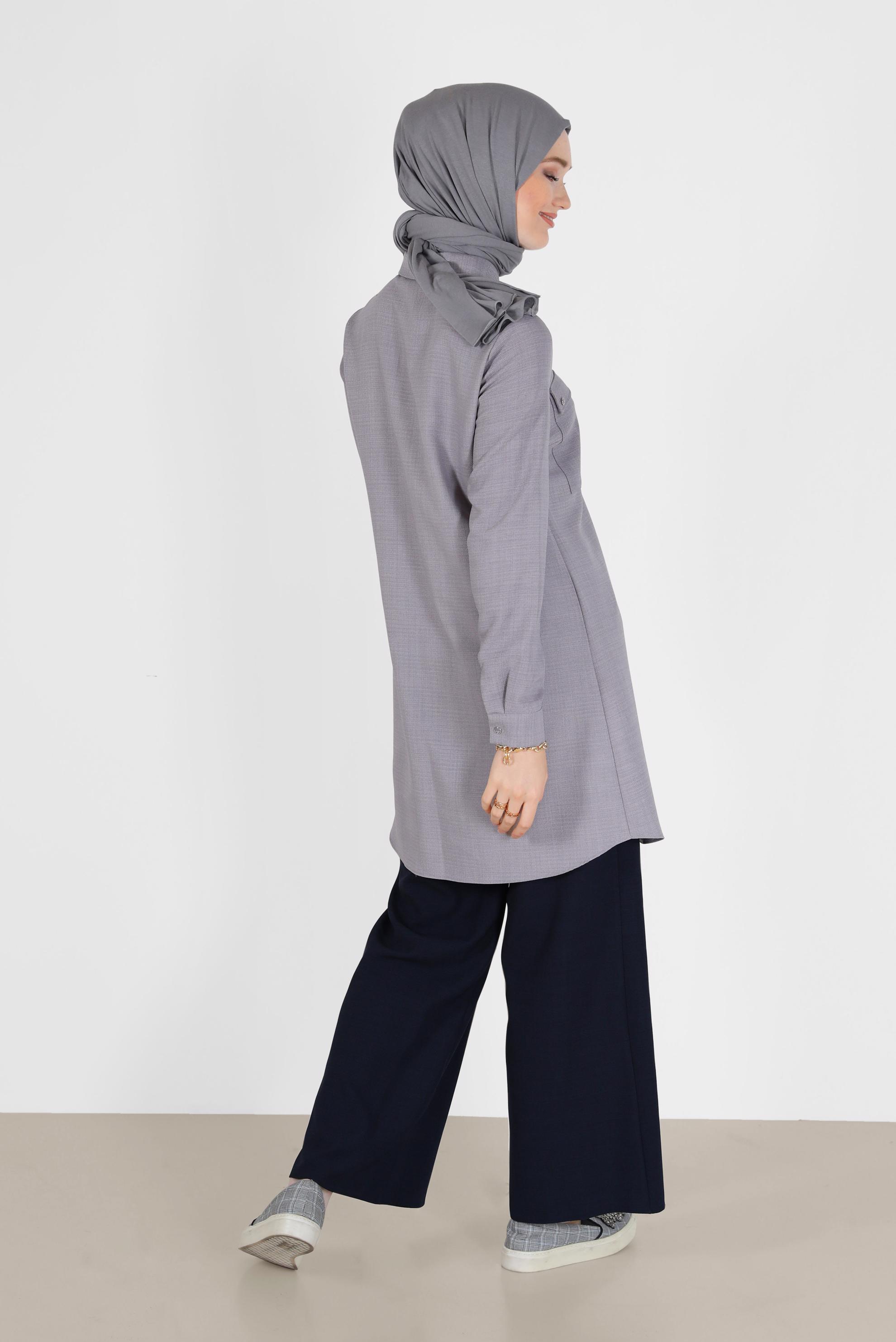 Tesettür giyim GRİ DÜĞMELİ CEP DETAYLI TUNİK 42203	