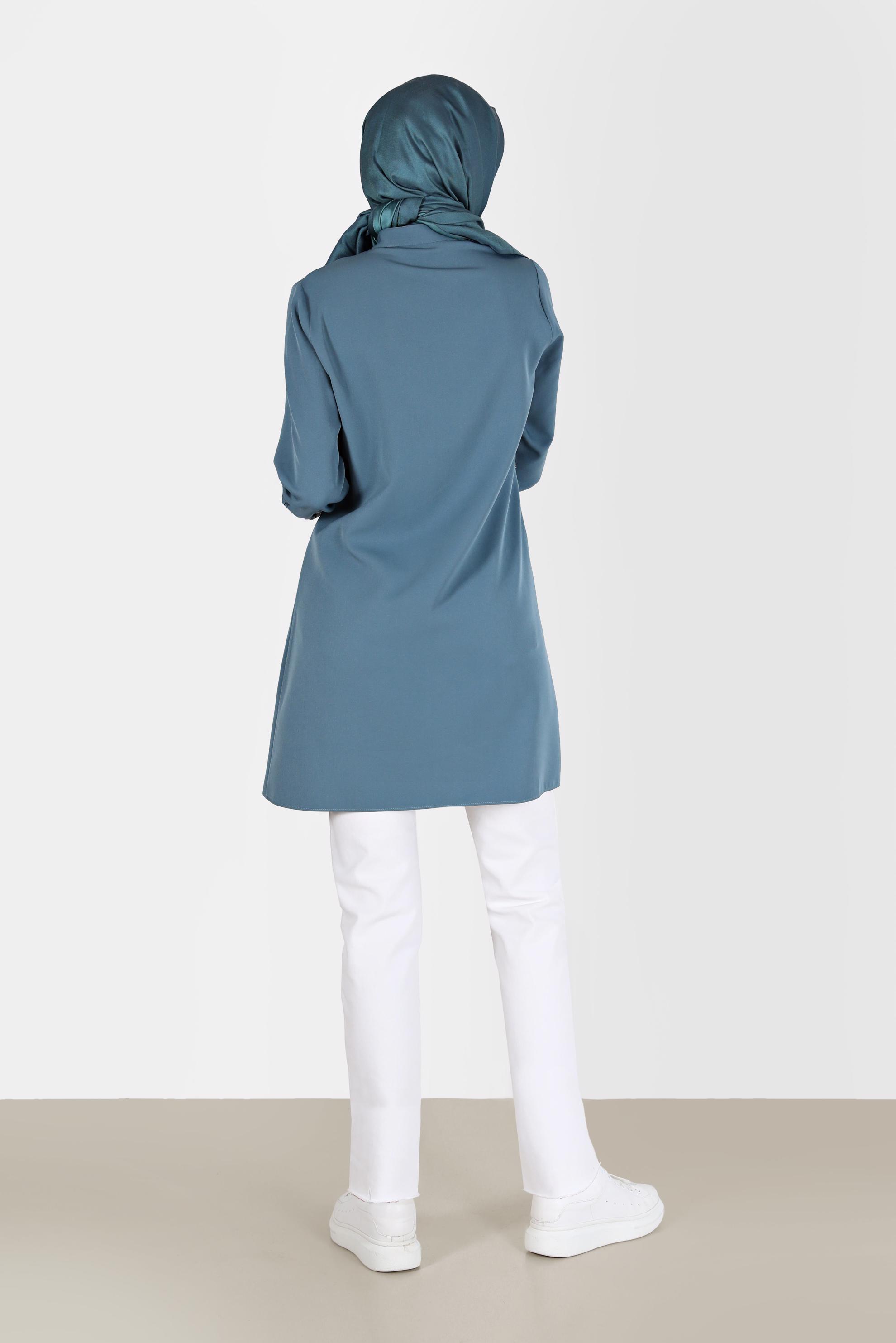 Tesettür giyim MAVİ YAMA DETAYLI CEPLİ TUNİK 42212