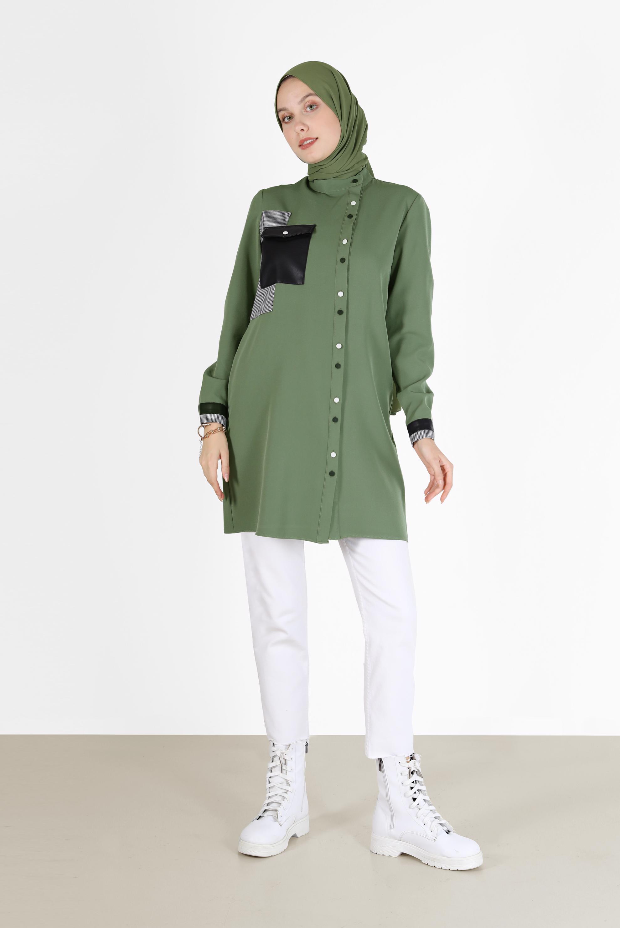 Tesettür giyim YEŞİL YAMA DETAYLI CEPLİ TUNİK 42212