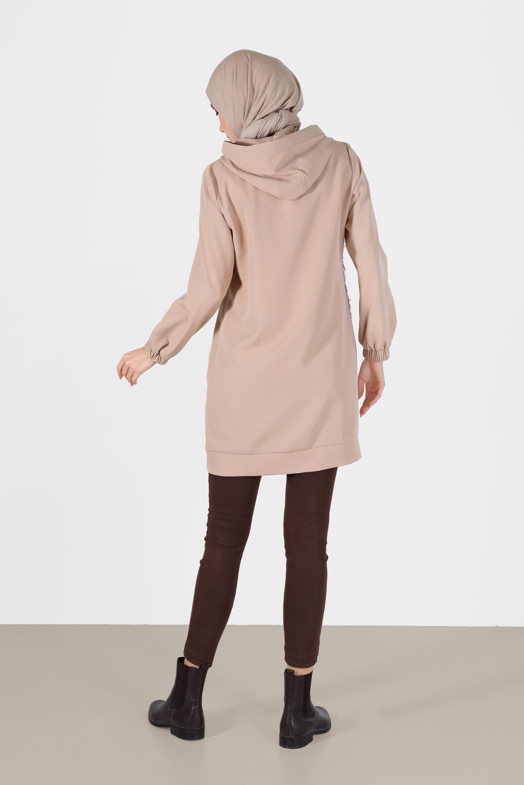 Tesettür giyim BEJ LEOPAR DESEN DETAYLI MANŞETLERİ LASTİKLİ TUNİK 42218 