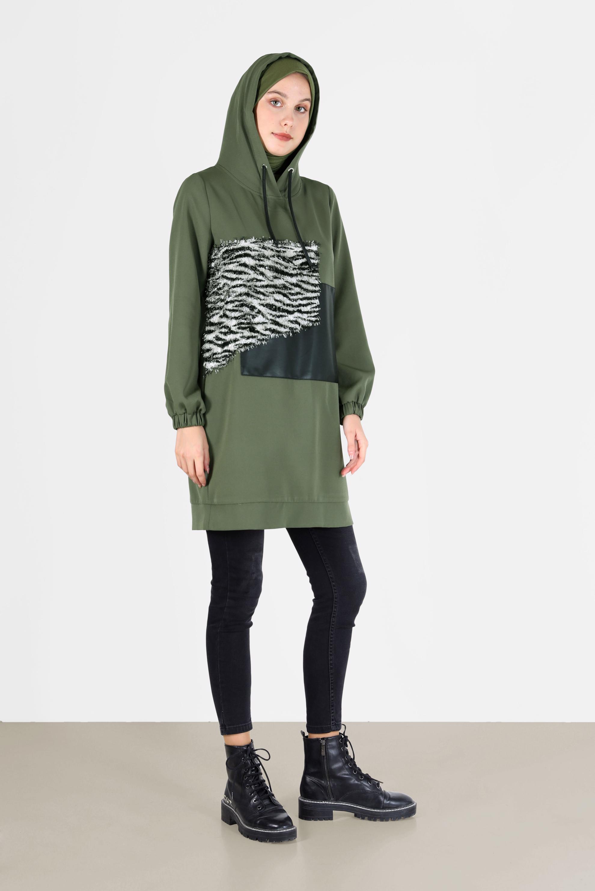 Tesettür giyim HAKİ LEOPAR DESEN DETAYLI MANŞETLERİ LASTİKLİ TUNİK 42218 