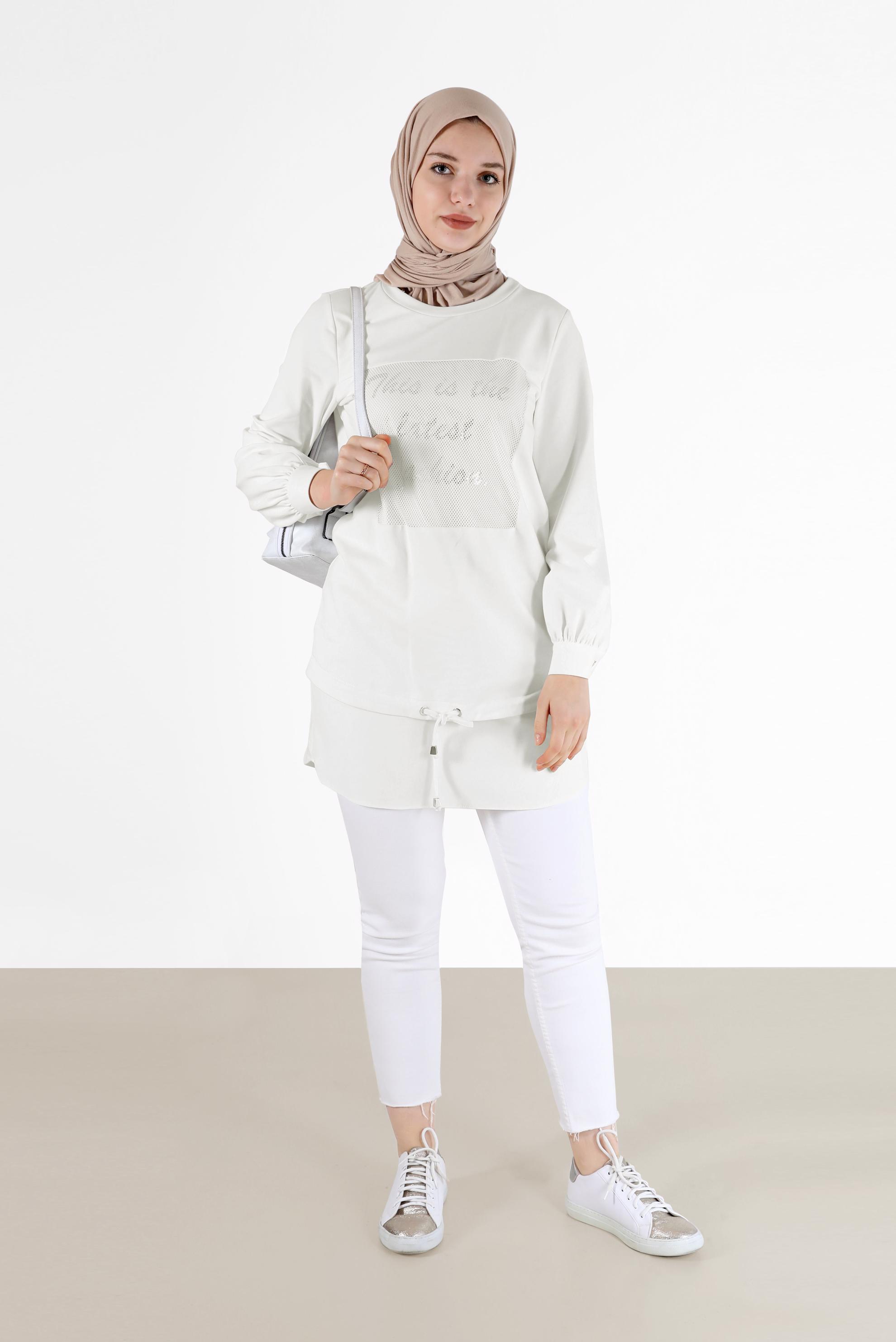 Tesettür giyim BEYAZ FİLE DETAYLI YAZI BASKILI TUNİK 42233 
