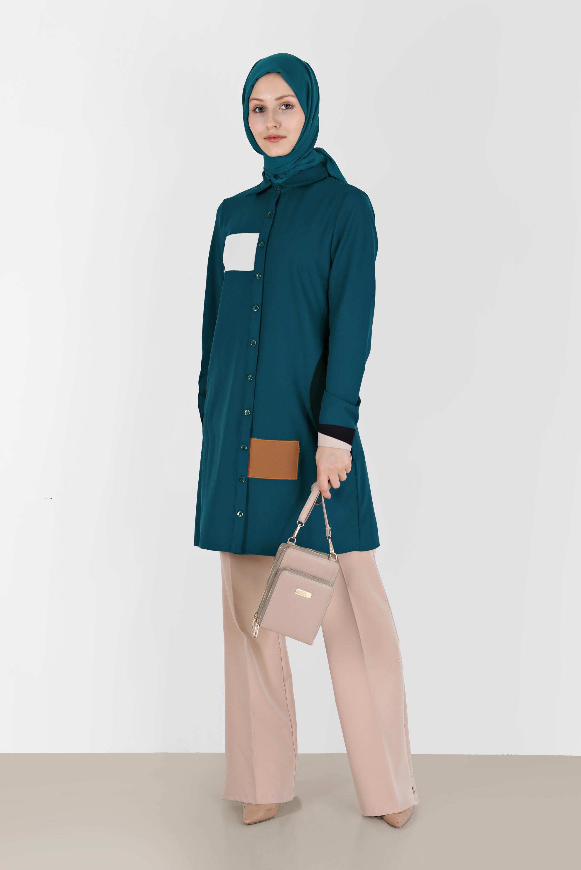 Tesettür giyim YEŞİL GEOMETRİK ŞEKİL DETAYLI TUNİK 42234 