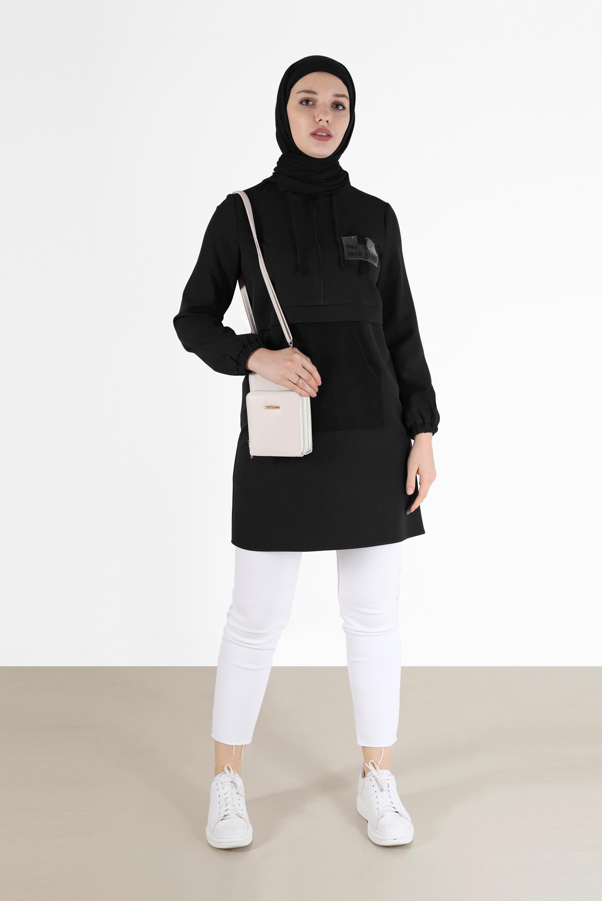 Tesettür giyim SİYAH FİLE DETAYLI KAPÜŞONLU TUNİK 42249 