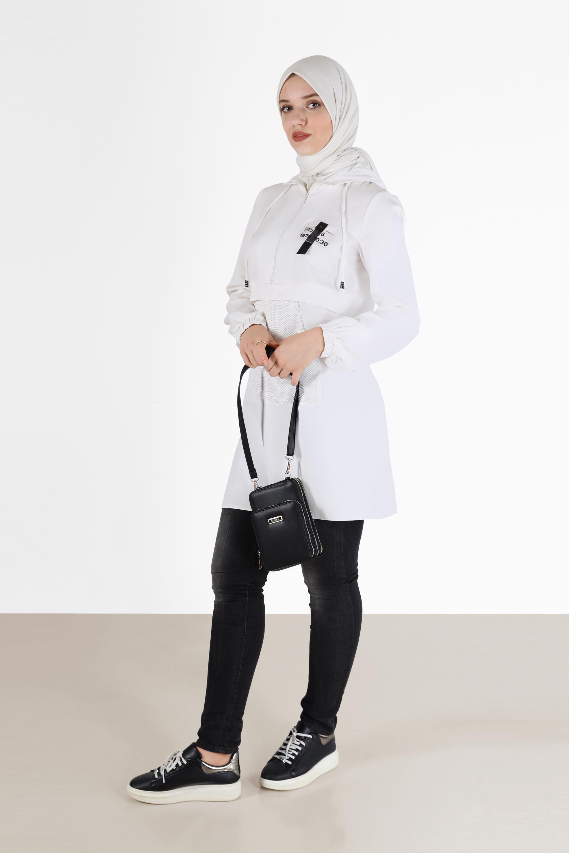 Tesettür giyim BEYAZ FİLE DETAYLI KAPÜŞONLU TUNİK 42249 