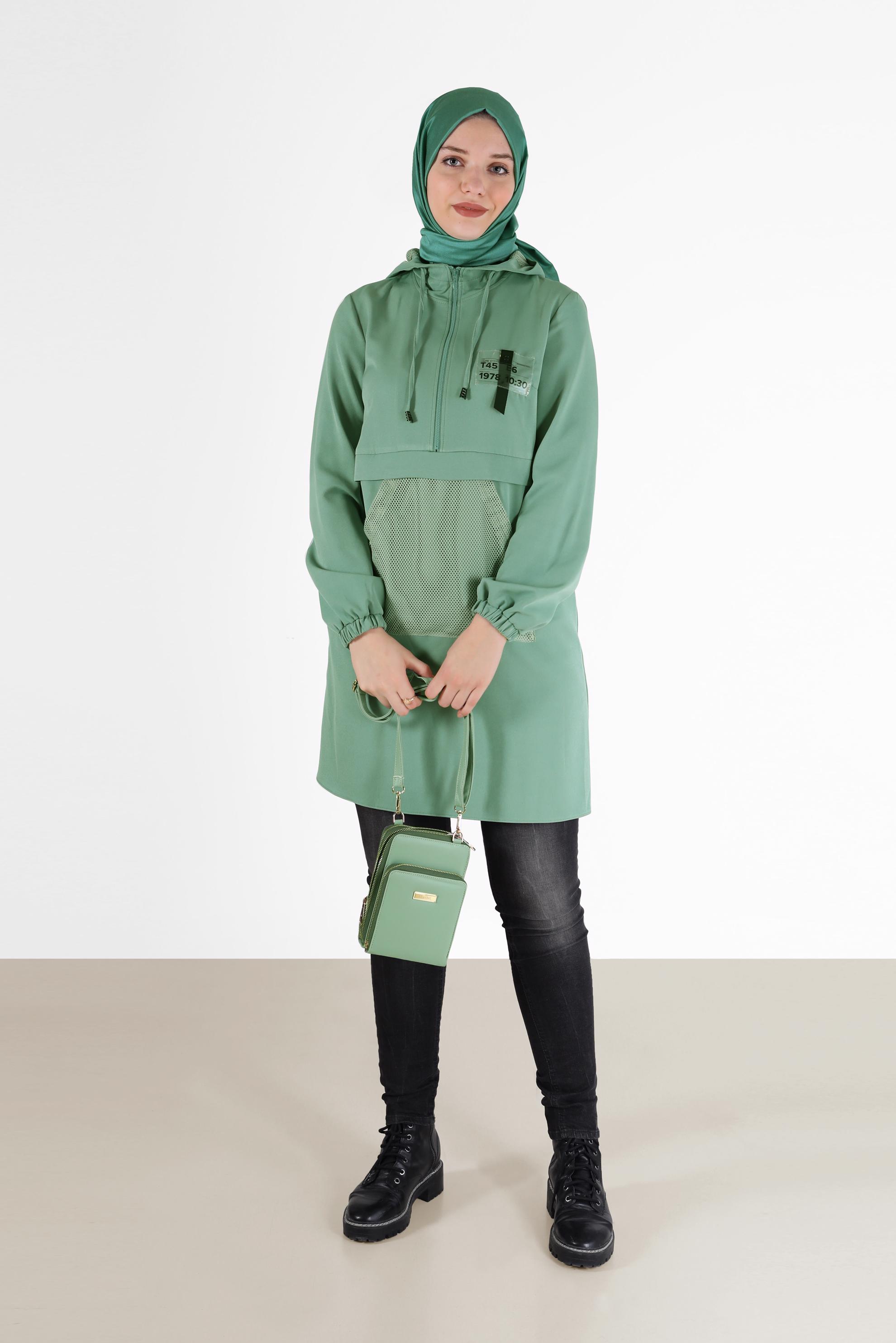 Tesettür giyim YEŞİL FİLE DETAYLI KAPÜŞONLU TUNİK 42249 