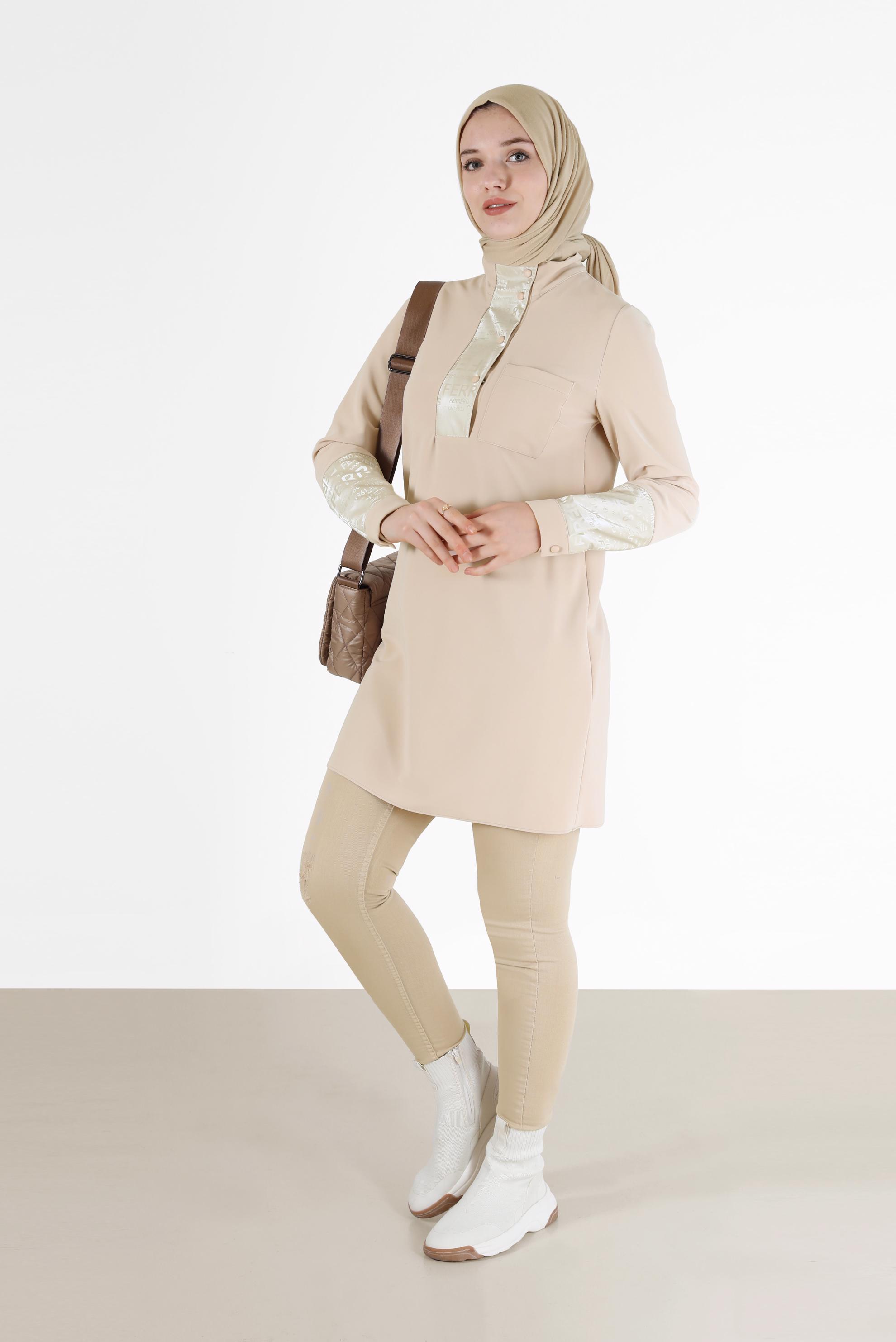 Tesettür giyim BEJ YAZI BASKILI TUNİK 42255 