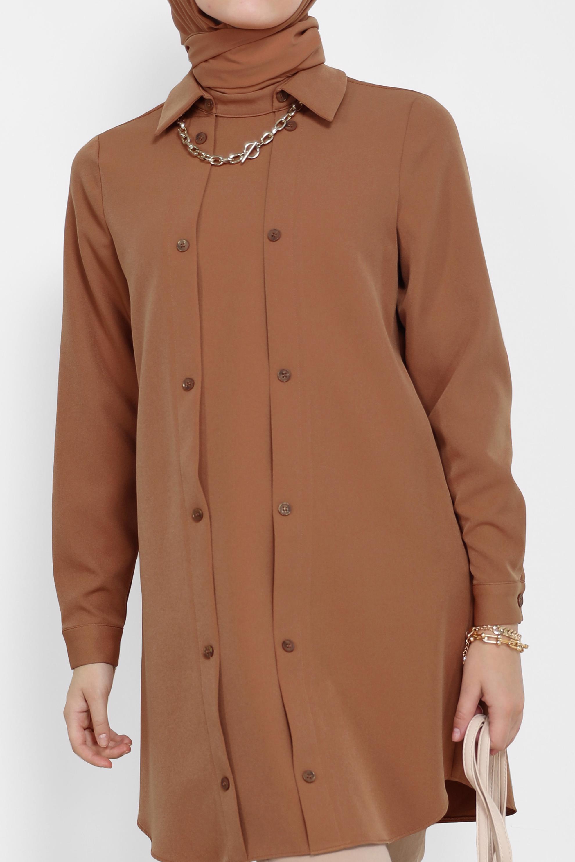 Tesettür giyim KAHVE DÜĞME DETAYLI TUNİK 42257 