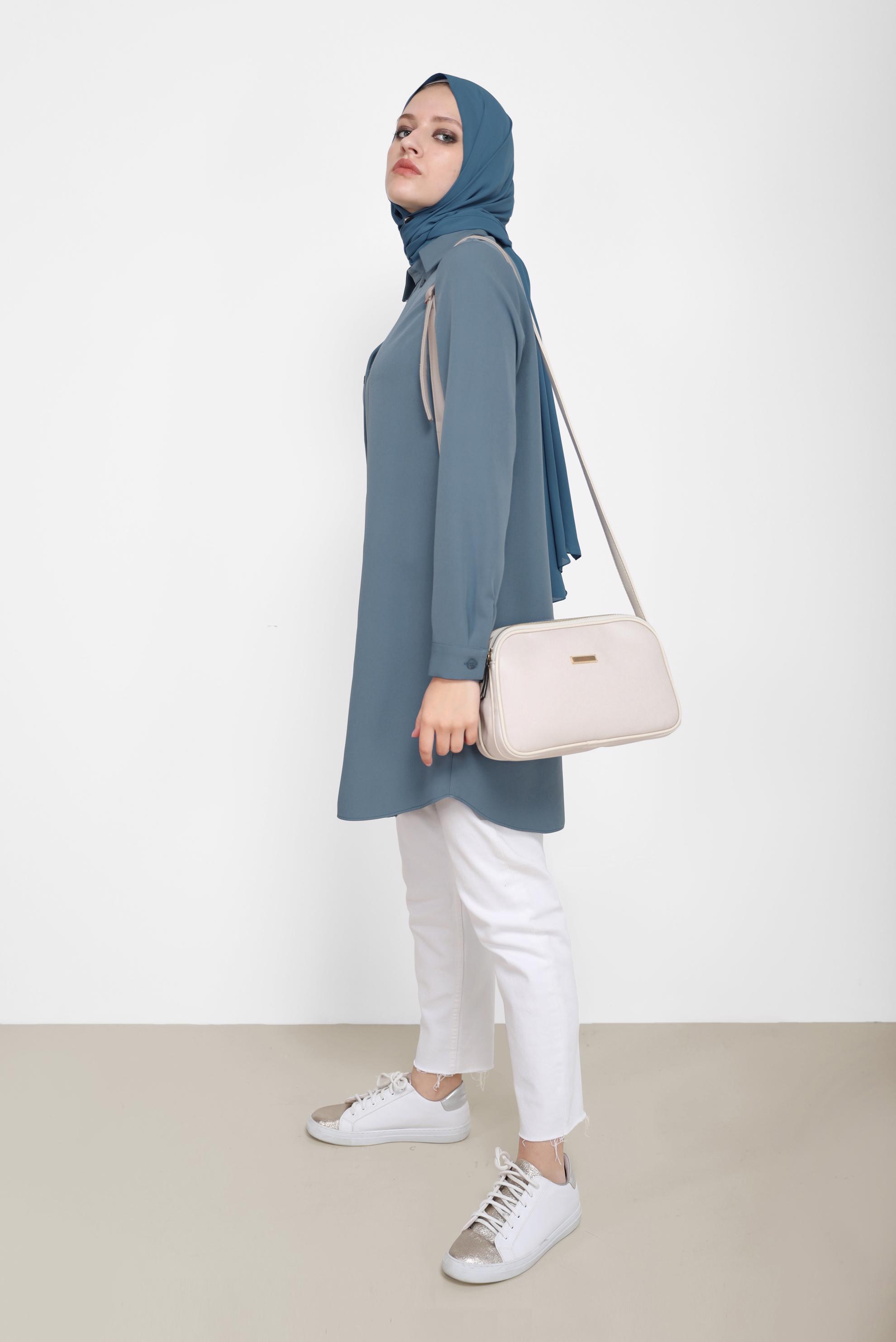 Tesettür giyim MAVİ DÜĞME DETAYLI TUNİK 42257 