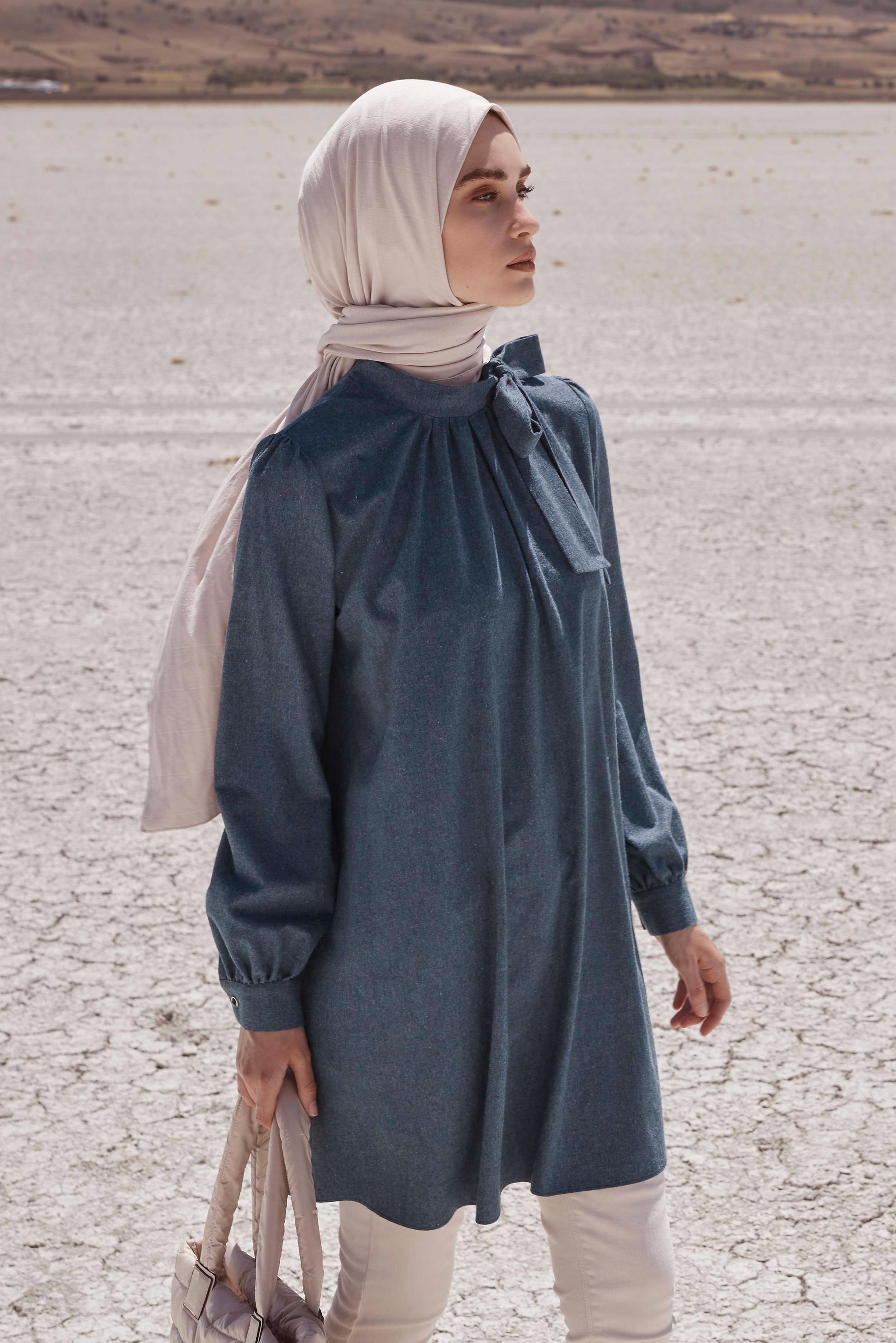 Tesettür giyim LACİVERT BAĞLAMA DETAYLI PAMUKLU TUNİK 42259