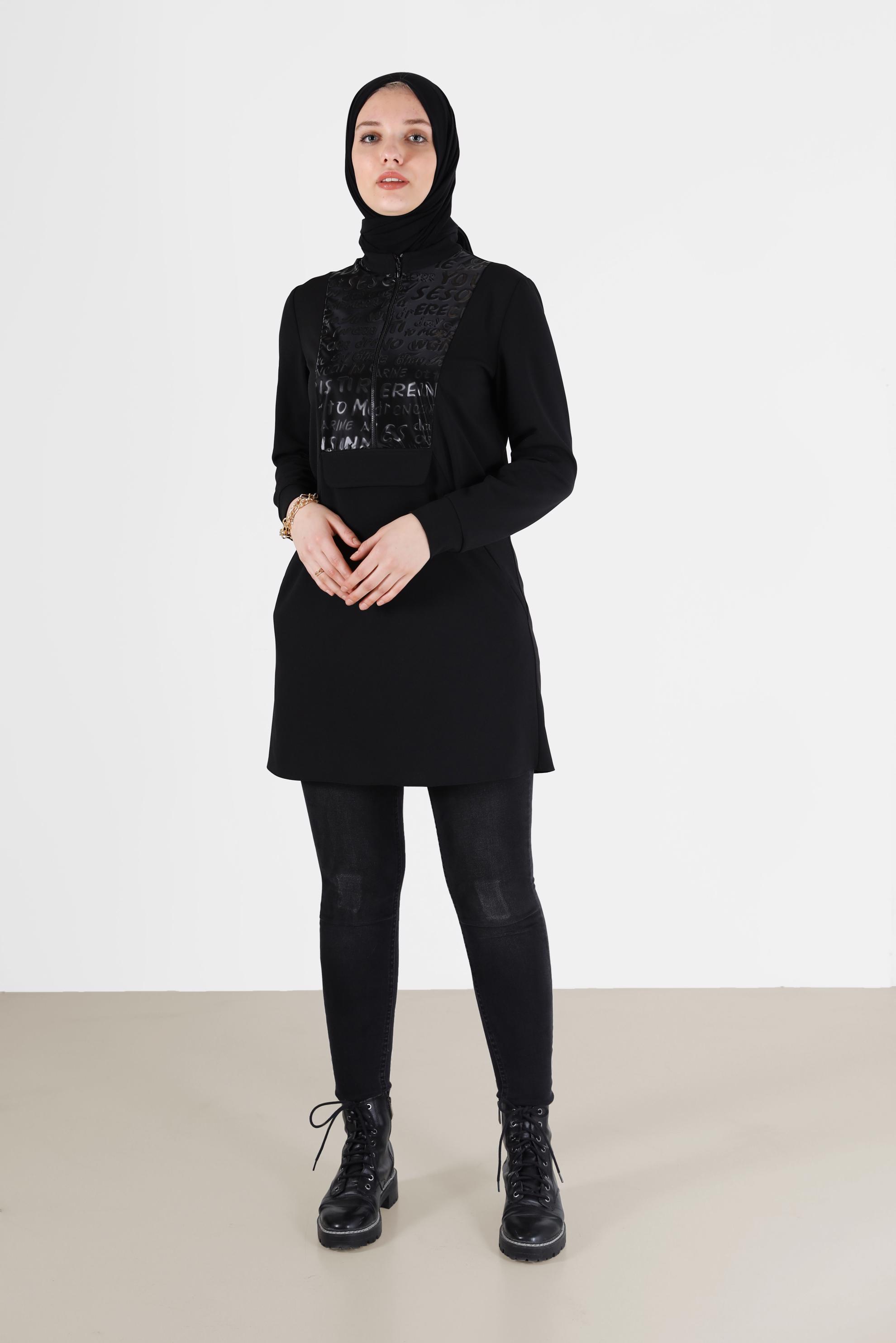 Tesettür giyim SİYAH YAZI BASKILI FERMUARLI TUNİK 42260 