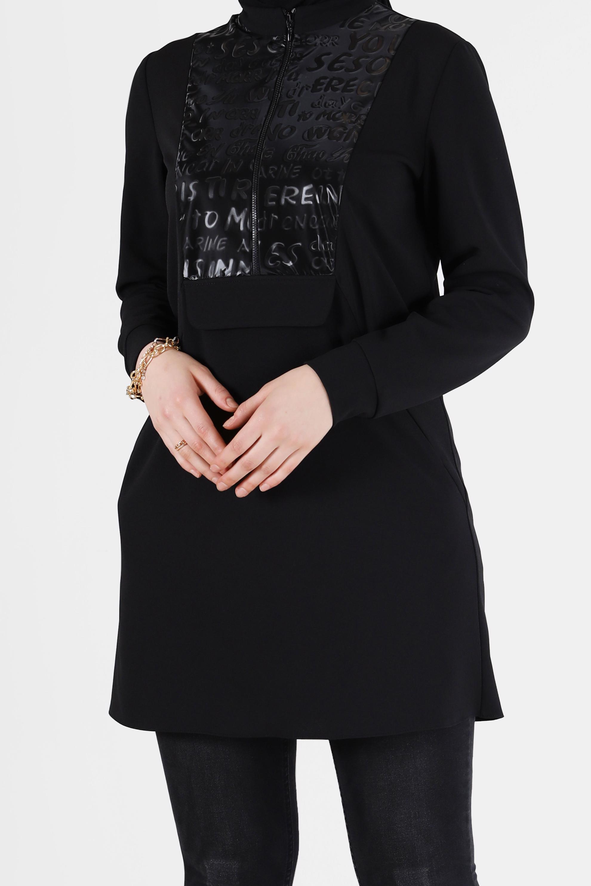 Tesettür giyim SİYAH YAZI BASKILI FERMUARLI TUNİK 42260 