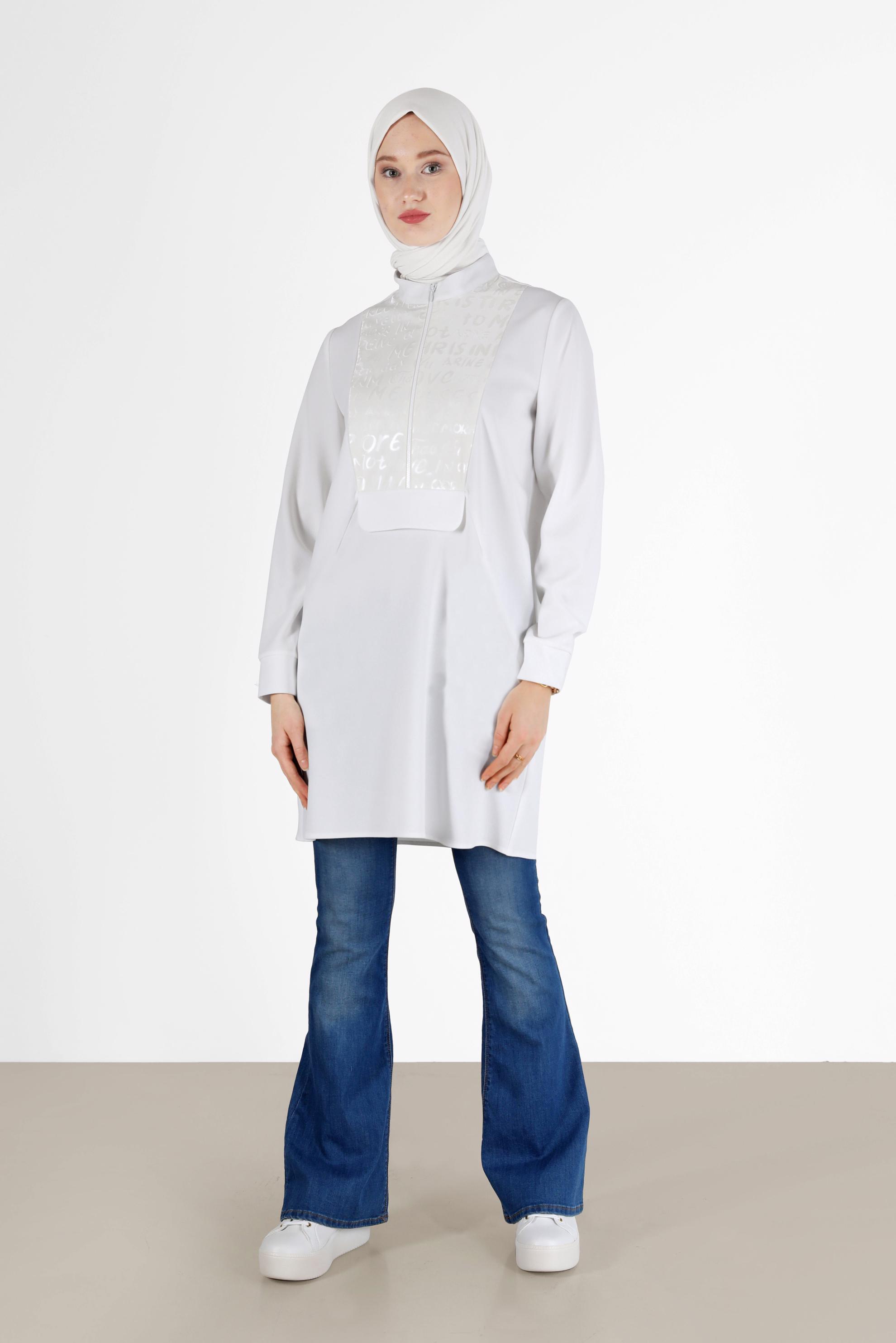 Tesettür giyim BEYAZ YAZI BASKILI FERMUARLI TUNİK 42260 