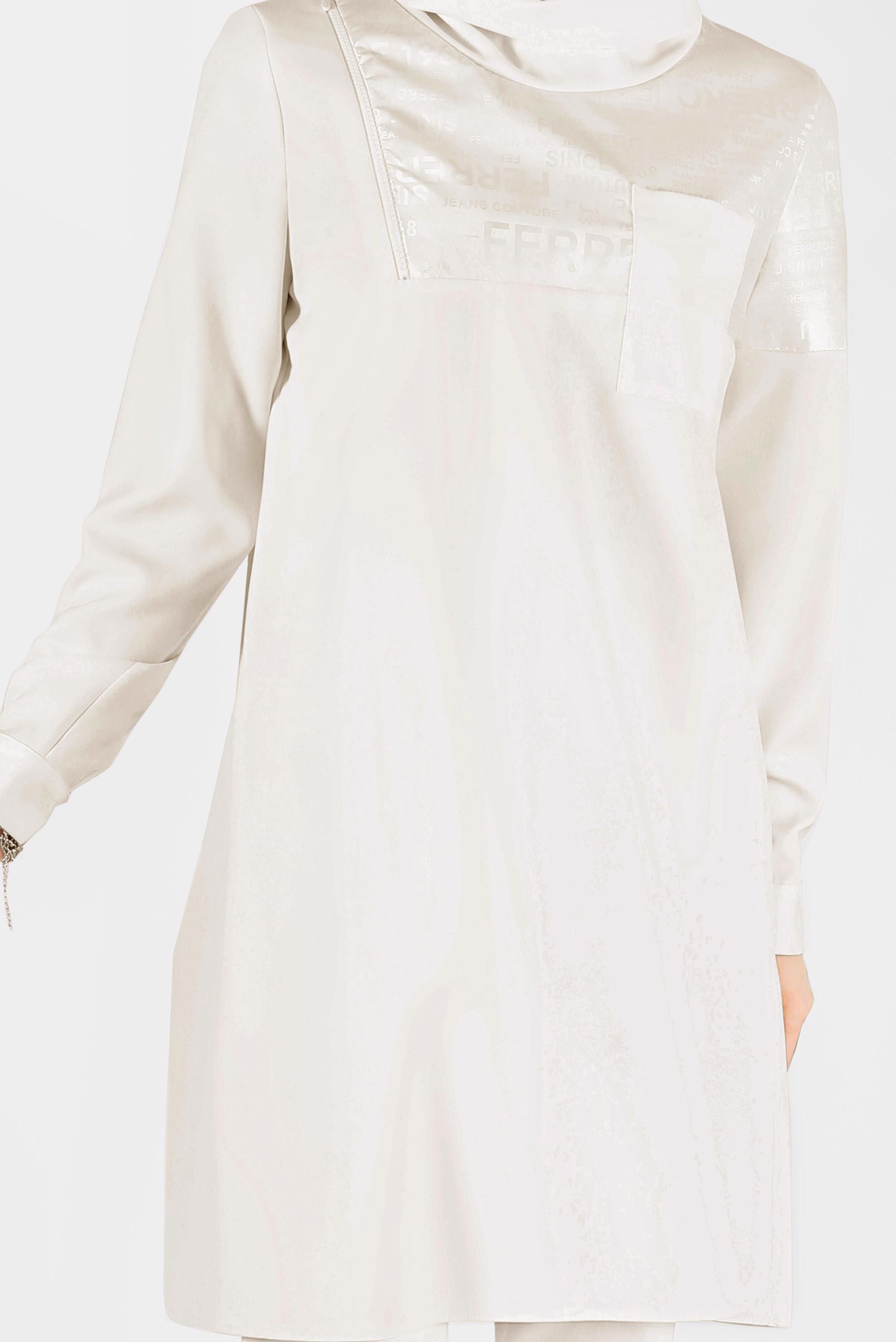 Tesettür giyim EKRU YAZI BASKILI DERİ DETAYLI DEGAJE YAKA TUNİK 42262 