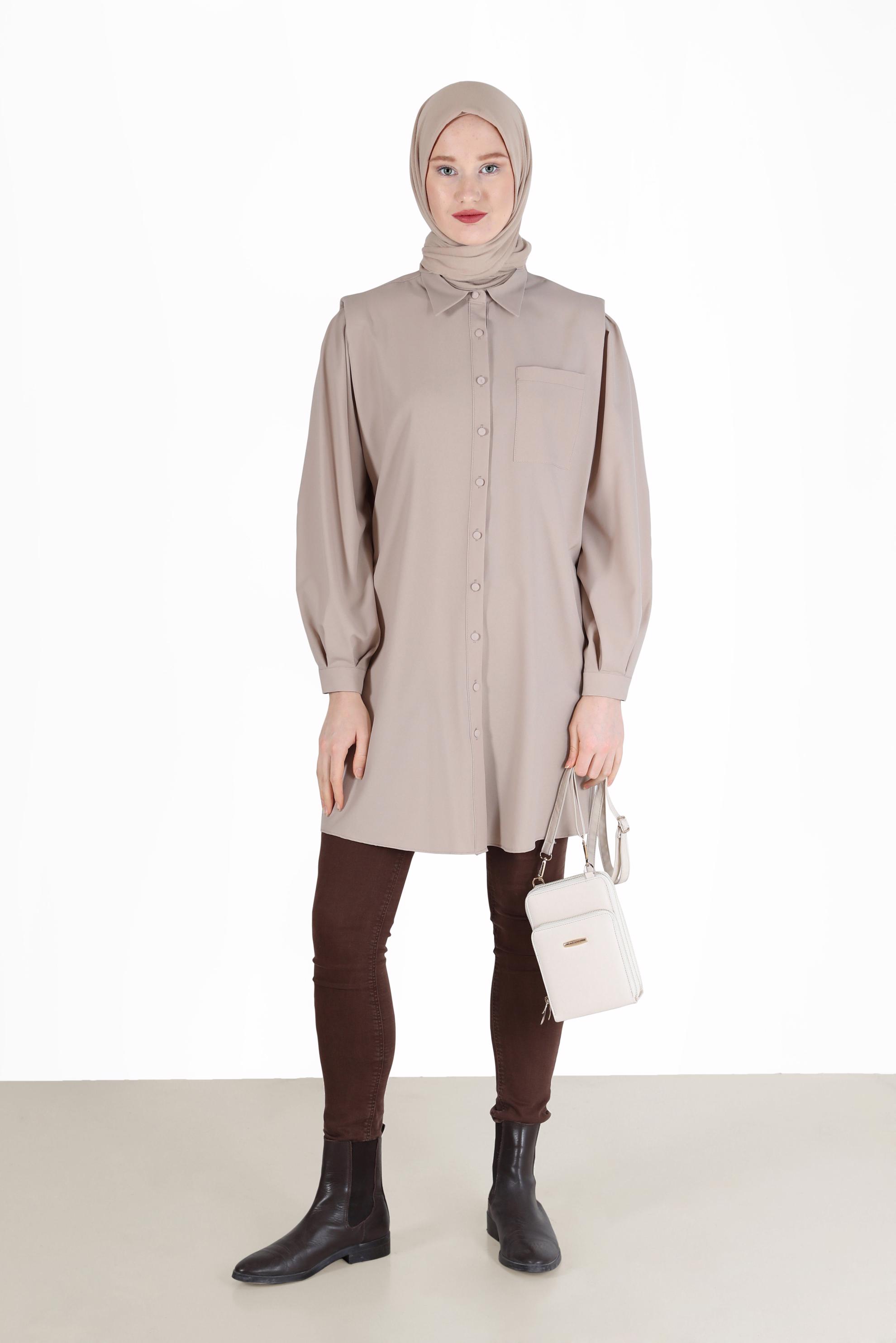 Tesettür giyim EKRU CEP DETAYLI DÜĞMELİ TUNİK 42263 