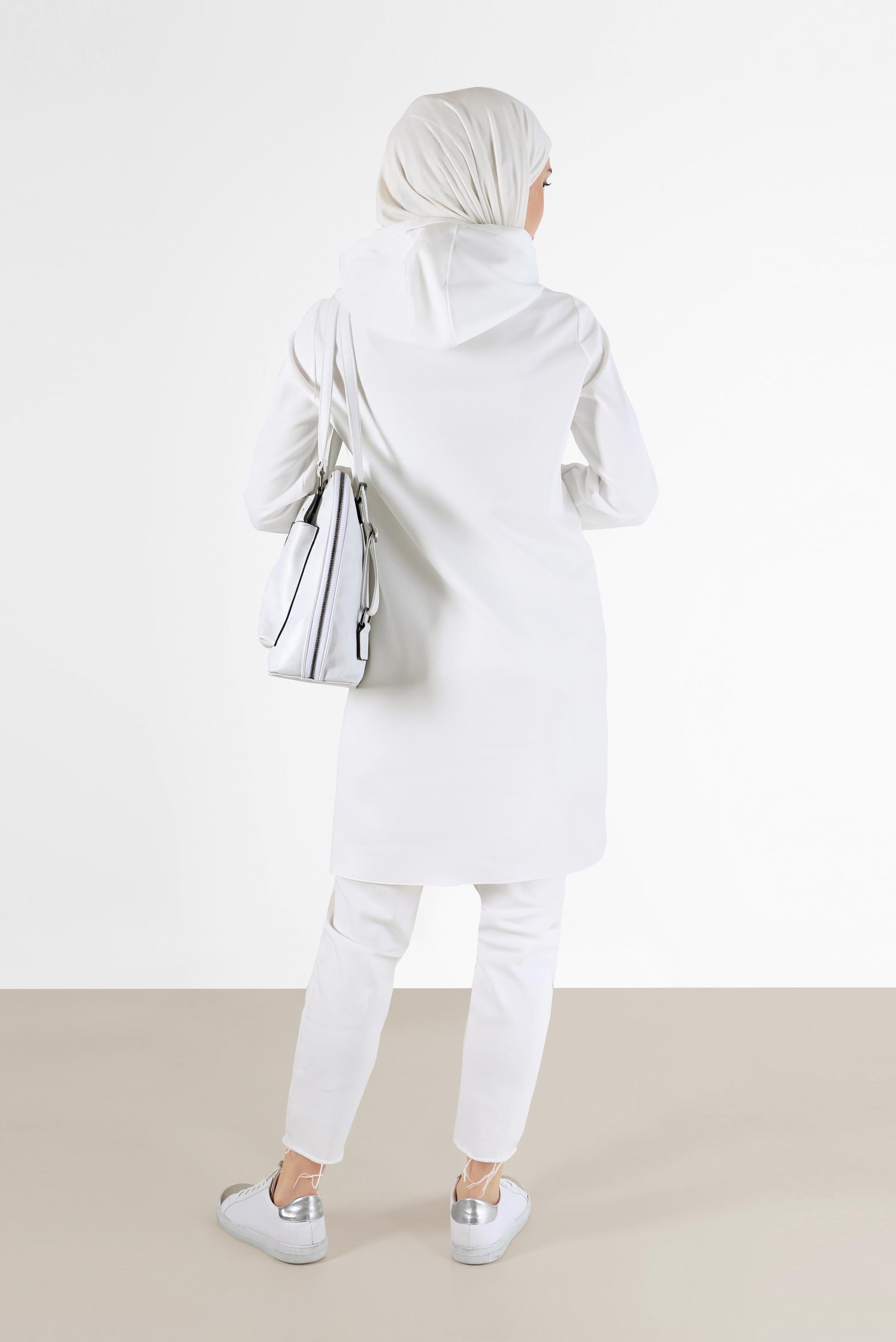 Tesettür giyim BEYAZ YAZI BASKILI KAPÜŞONLU TUNİK 42276 