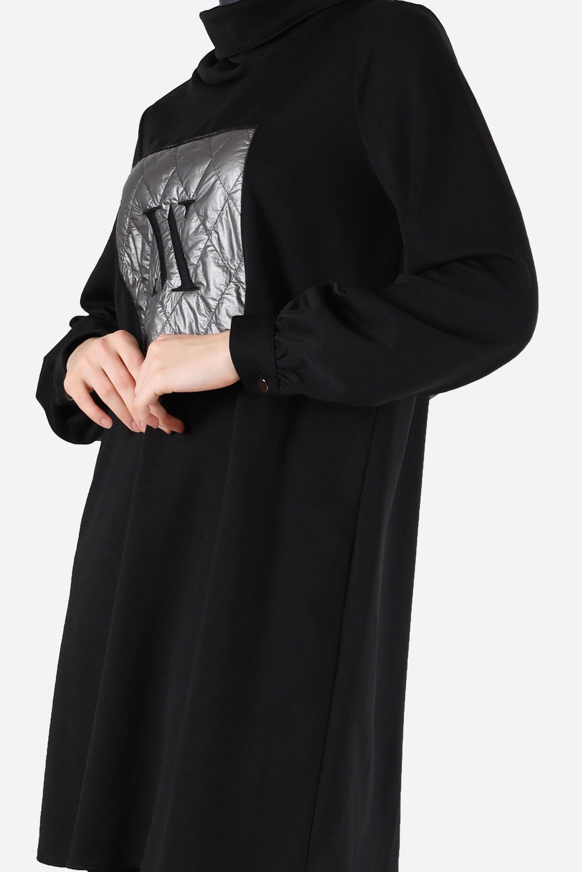 Tesettür giyim SİYAH KAPİTONE DESEN DETAYLI DEGAJE YAKA TUNİK 42289	