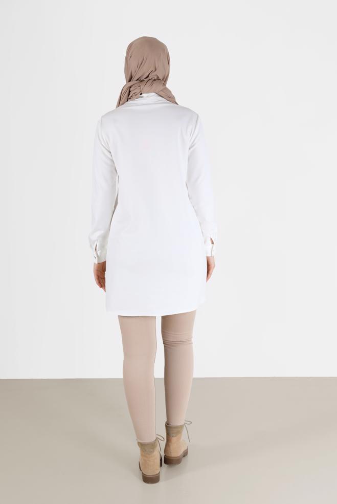 Tesettür giyim BEYAZ FERMUAR DETAYLI ASİMETRİK KESİM TUNİK 42294  - ALVİNA