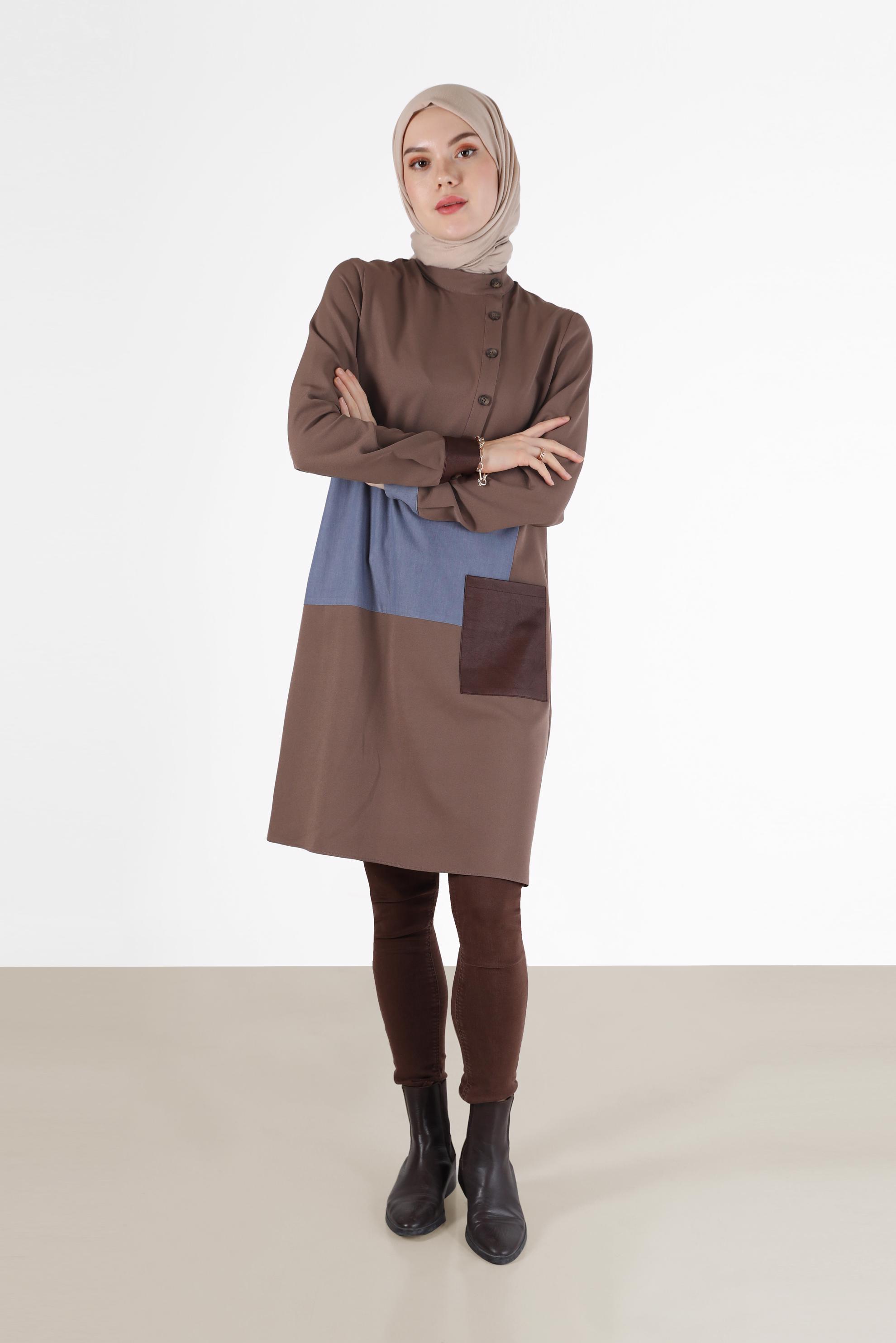 Tesettür giyim VİZON GEOMETRİK DESEN DETAYLI DÜĞMELİ TUNİK 42306 