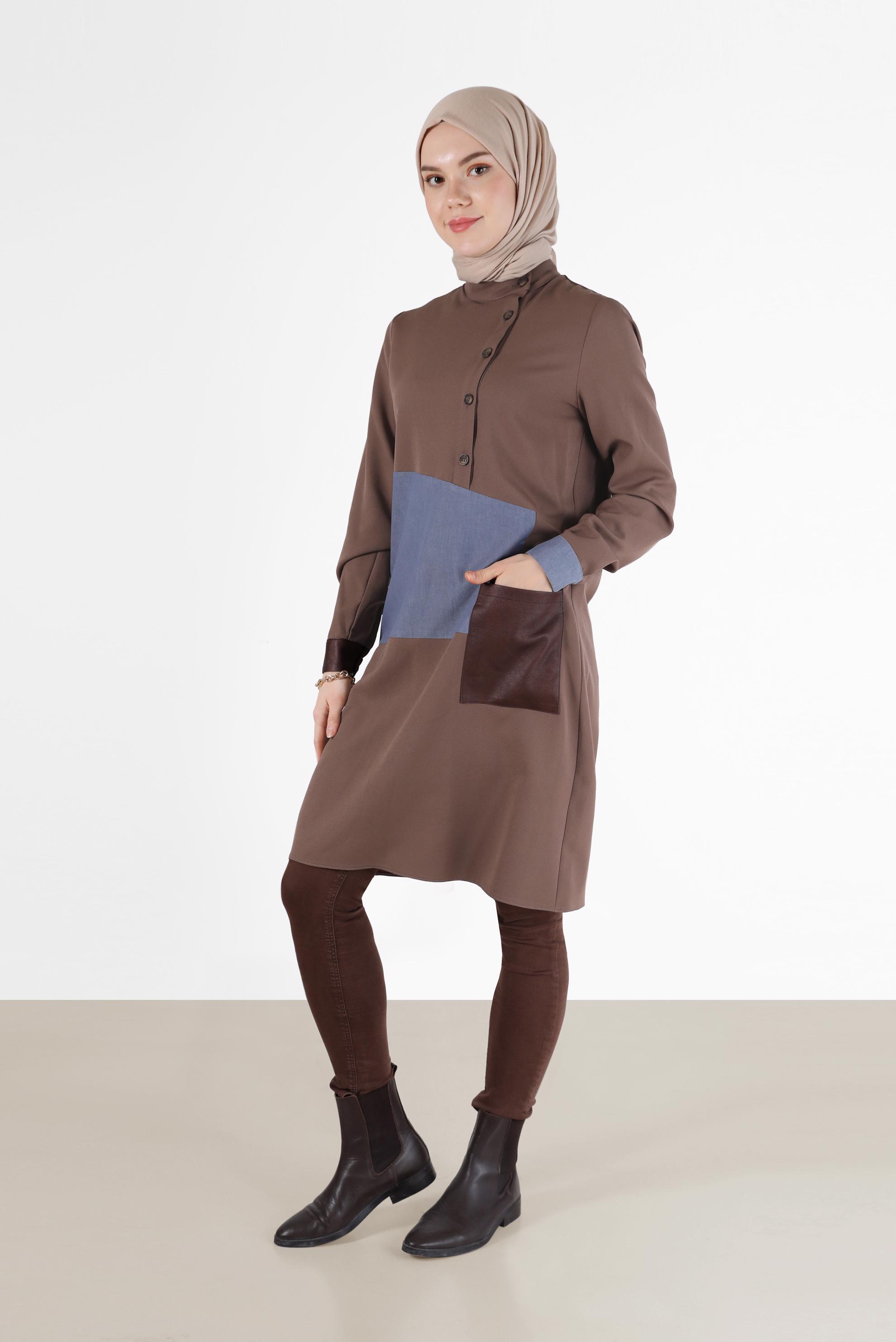 Tesettür giyim VİZON GEOMETRİK DESEN DETAYLI DÜĞMELİ TUNİK 42306 