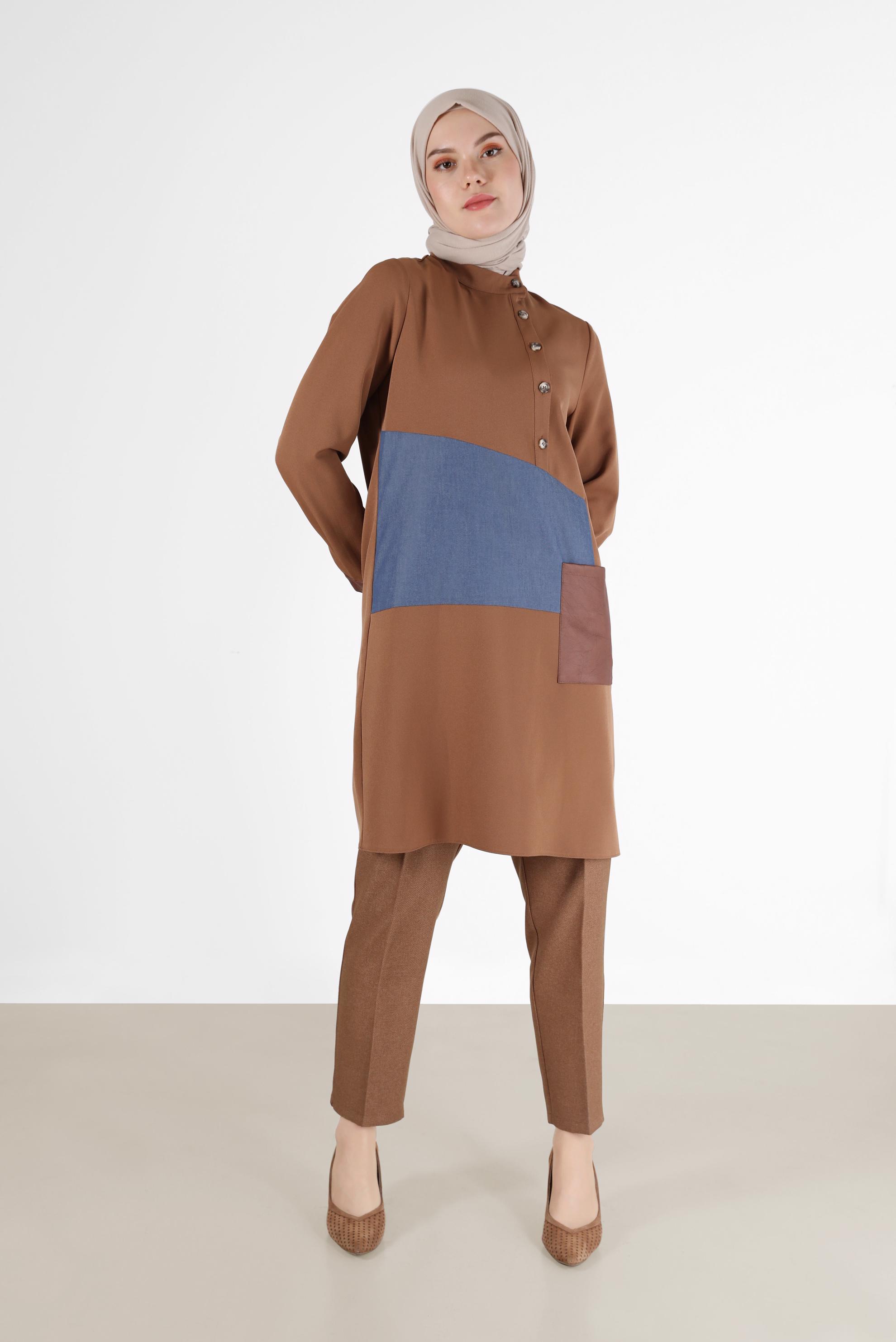 Tesettür giyim KAHVE GEOMETRİK DESEN DETAYLI DÜĞMELİ TUNİK 42306 