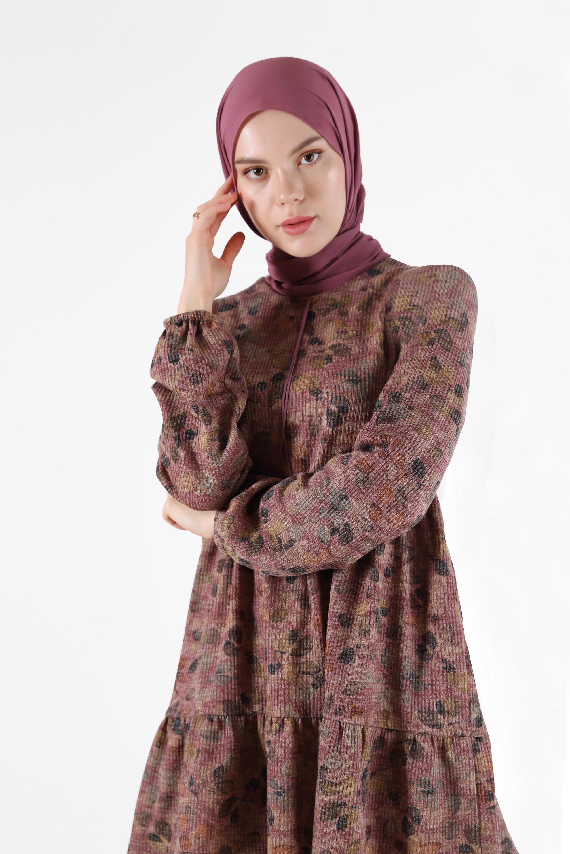 Tesettür giyim PEMBE BAĞCIK DETAYLI DESENLİ KATLI TUNİK 42320 