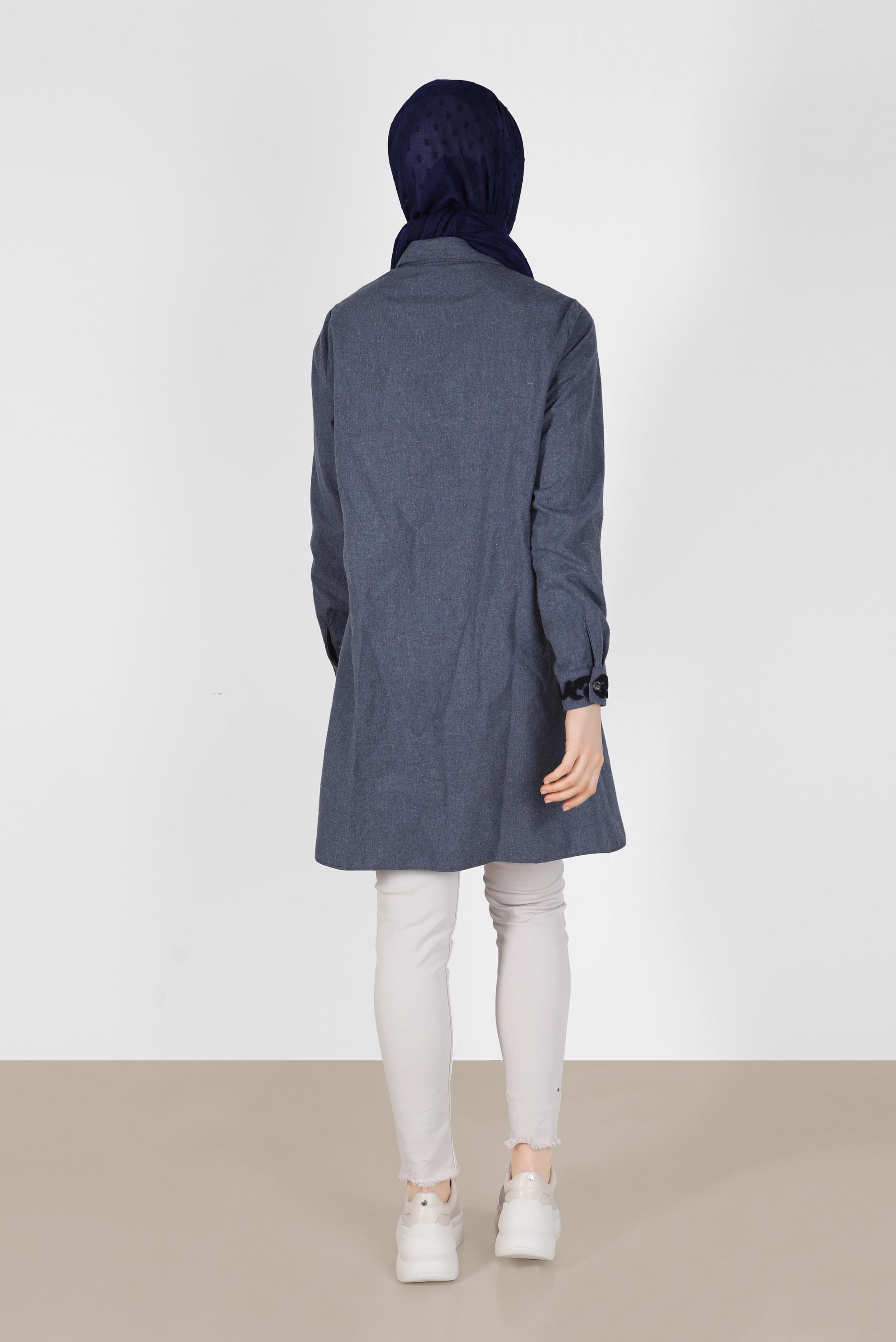 Tesettür giyim LACİVERT İŞLEME DETAYLI CEPLİ DÜĞMELİ TUNİK 42321	