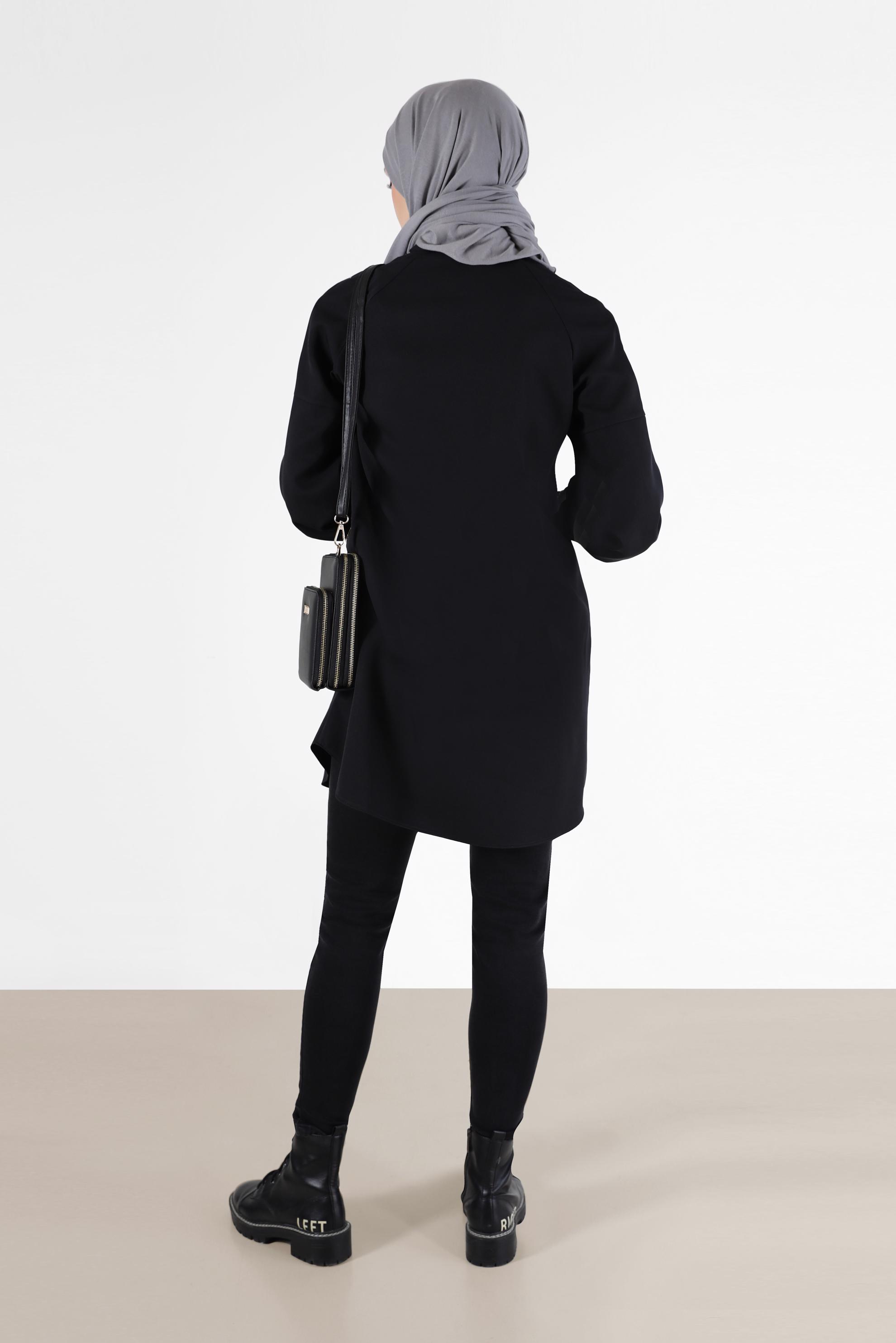 Tesettür giyim SİYAH NAKIŞ DETAYLI GİZLİ DÜĞMELİ TUNİK 42323 