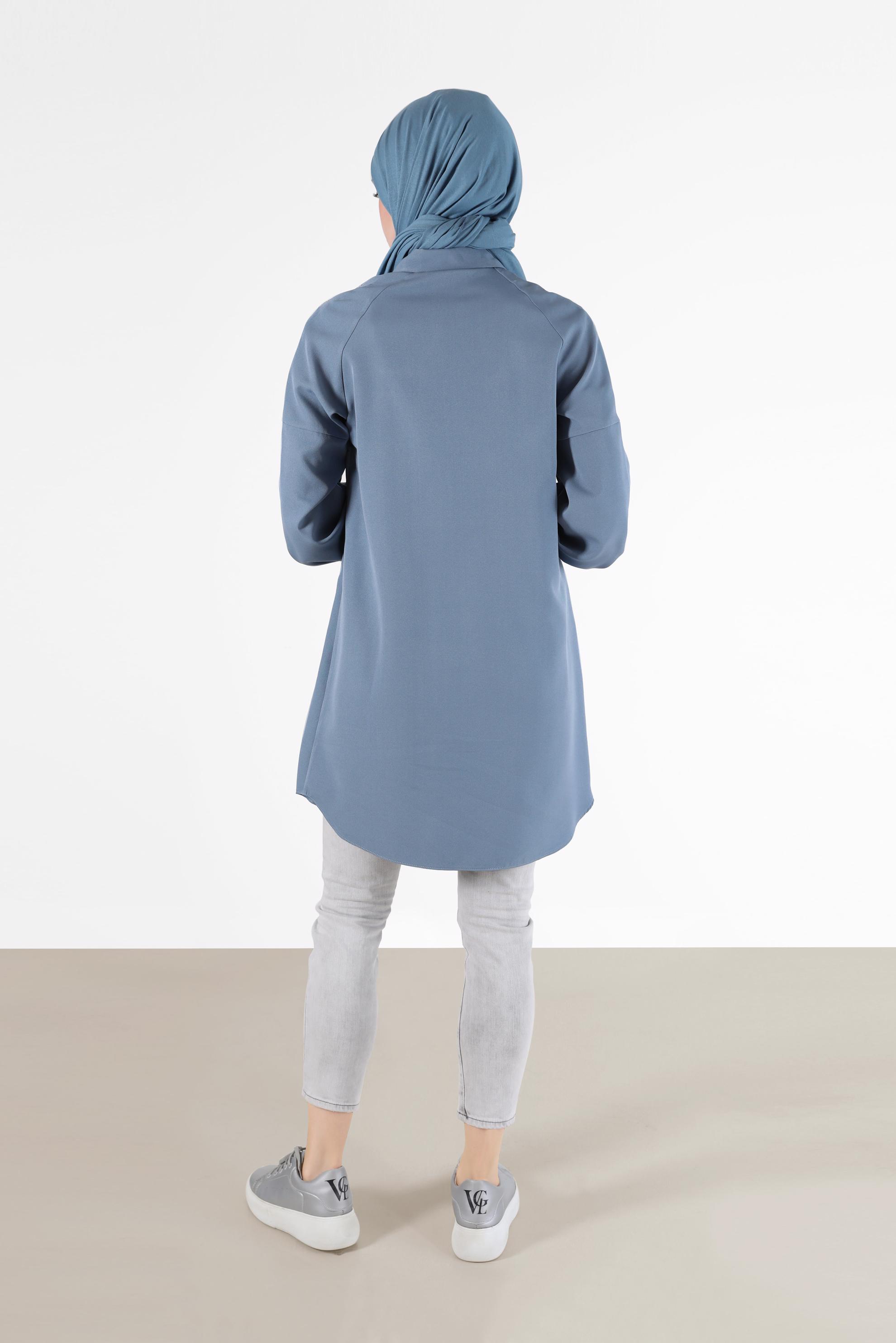 Tesettür giyim MAVİ NAKIŞ DETAYLI GİZLİ DÜĞMELİ TUNİK 42323 