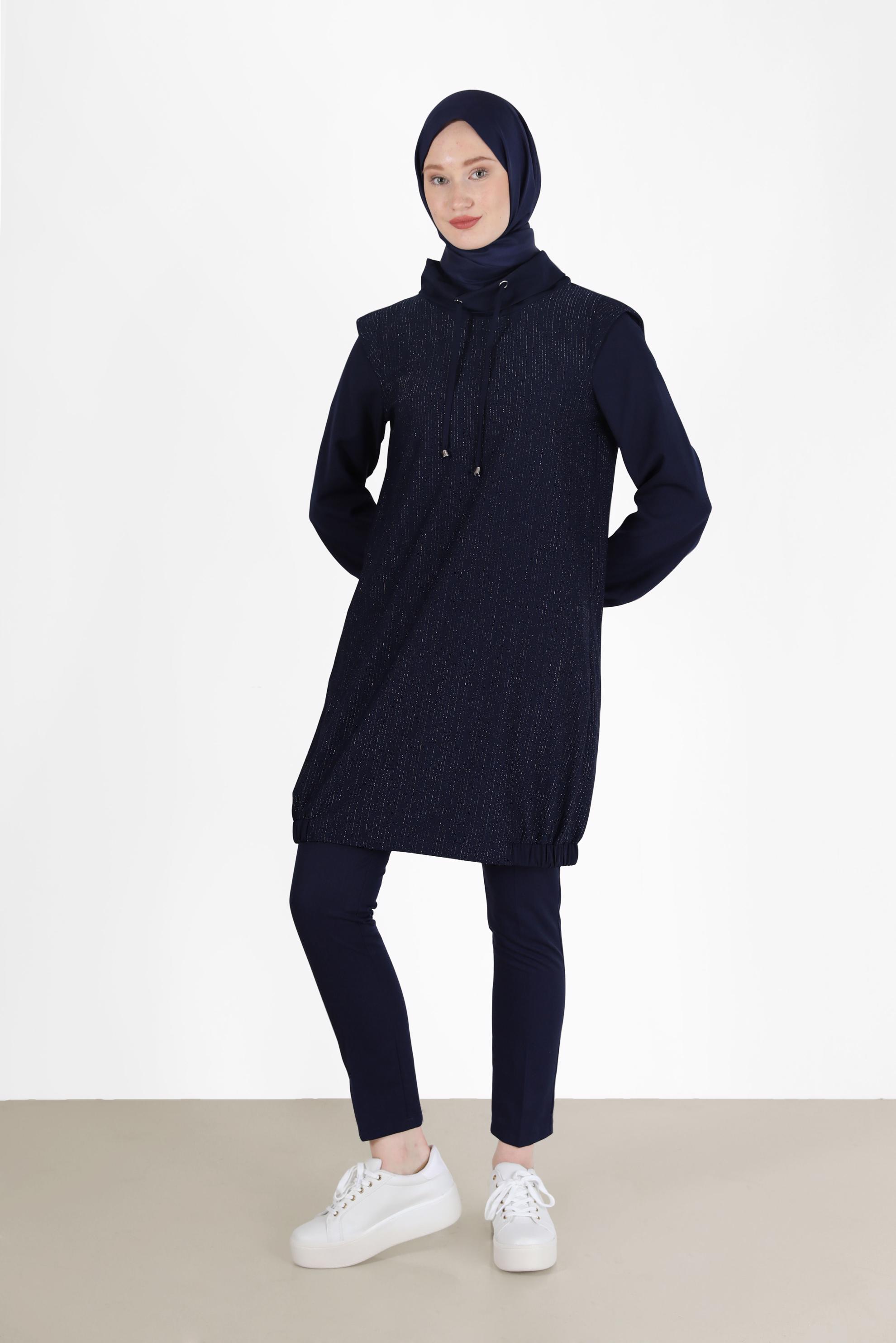 Tesettür giyim LACİVERT DEGAJE YAKA SİMLİ TUNİK 42357 
