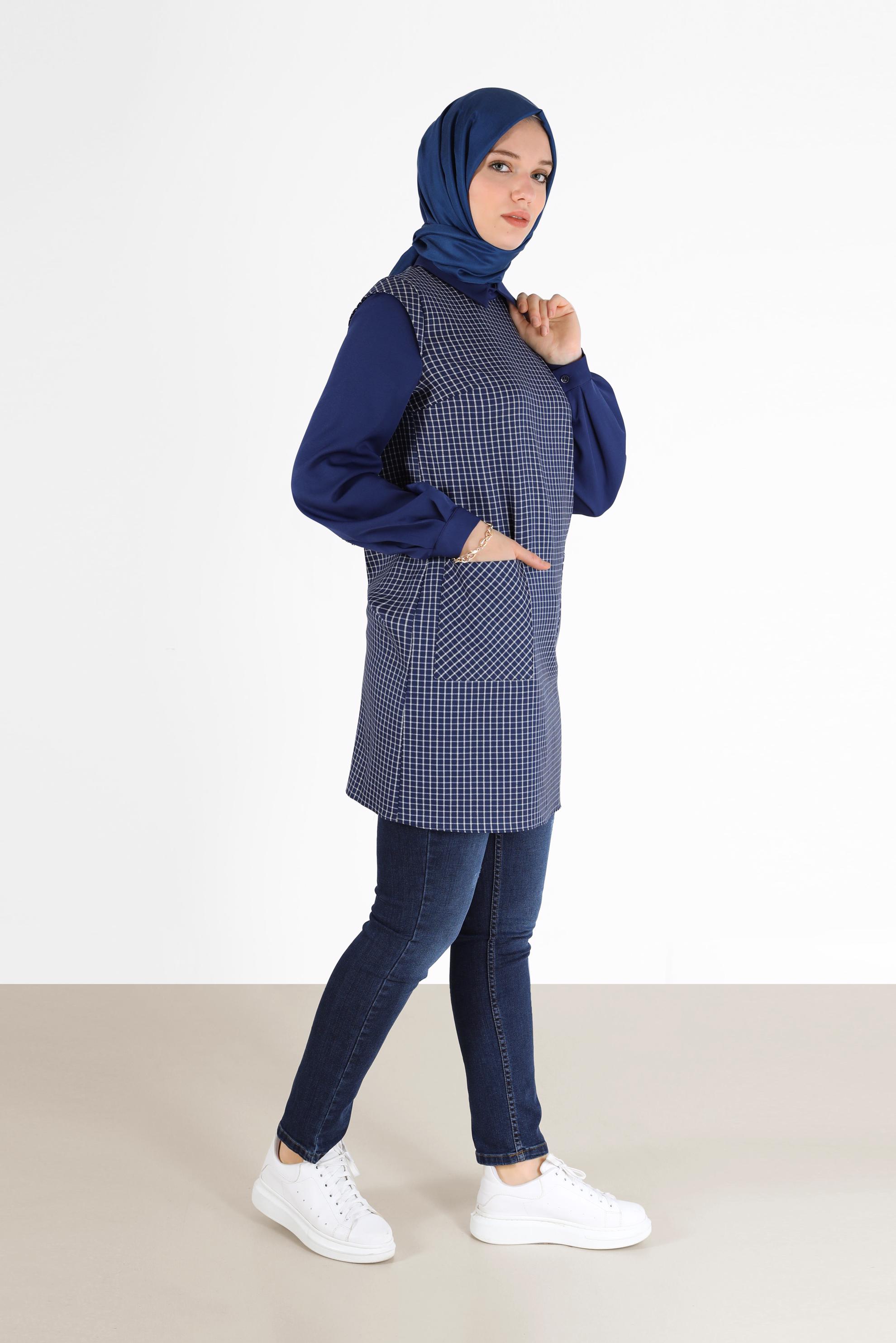 Tesettür giyim LACİVERT CEP DETAYLI PÖTİKARELİ TUNİK 42361 