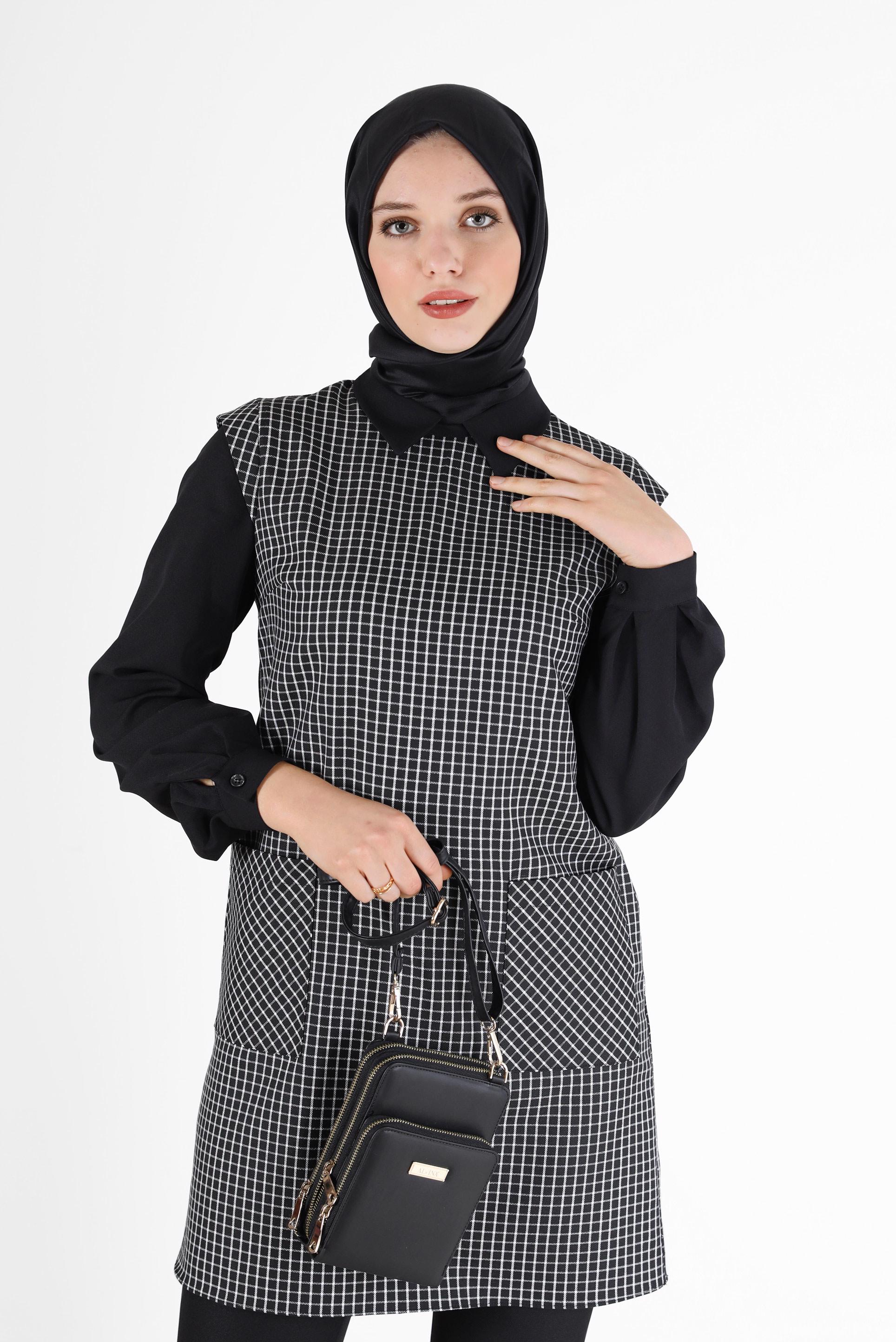 Tesettür giyim SİYAH CEP DETAYLI PÖTİKARELİ TUNİK 42361 