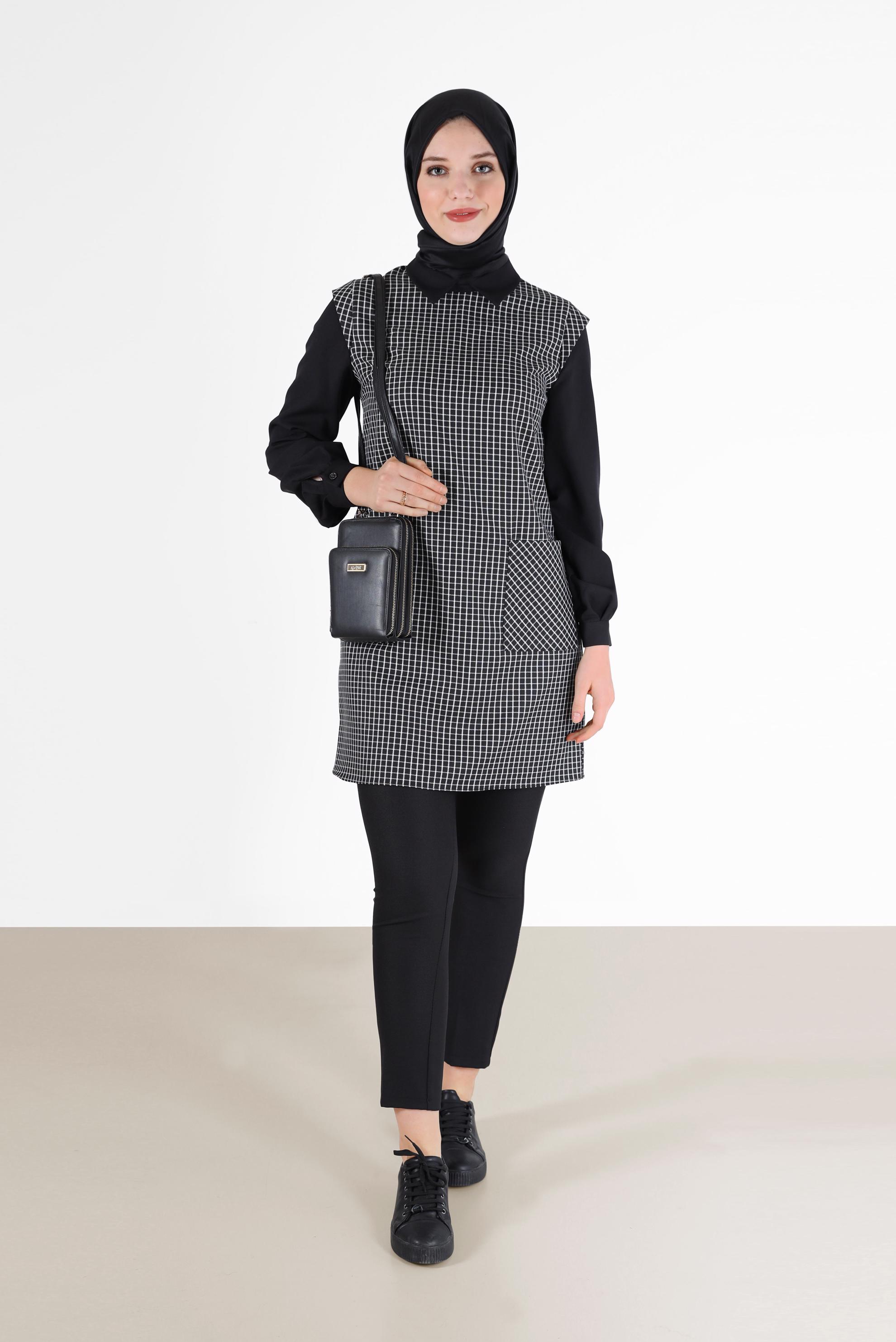 Tesettür giyim SİYAH CEP DETAYLI PÖTİKARELİ TUNİK 42361 