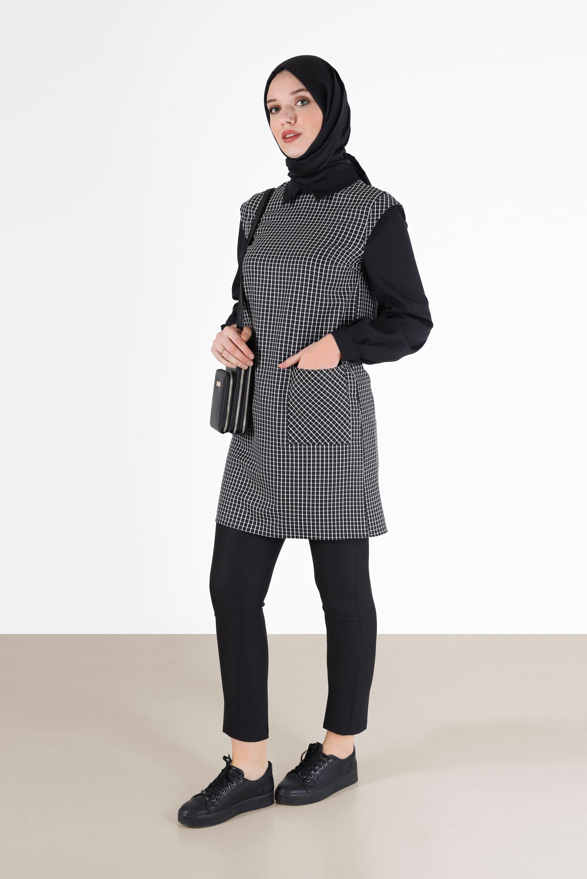 Tesettür giyim SİYAH CEP DETAYLI PÖTİKARELİ TUNİK 42361 