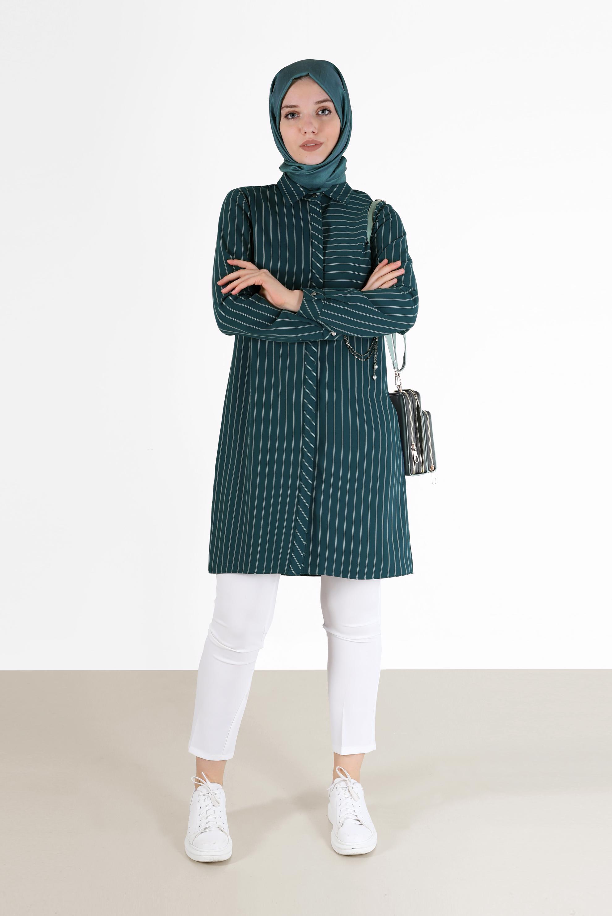 Tesettür giyim YEŞİL ZİNCİR DETAYLI ÇİZGİLİ TUNİK 42362 