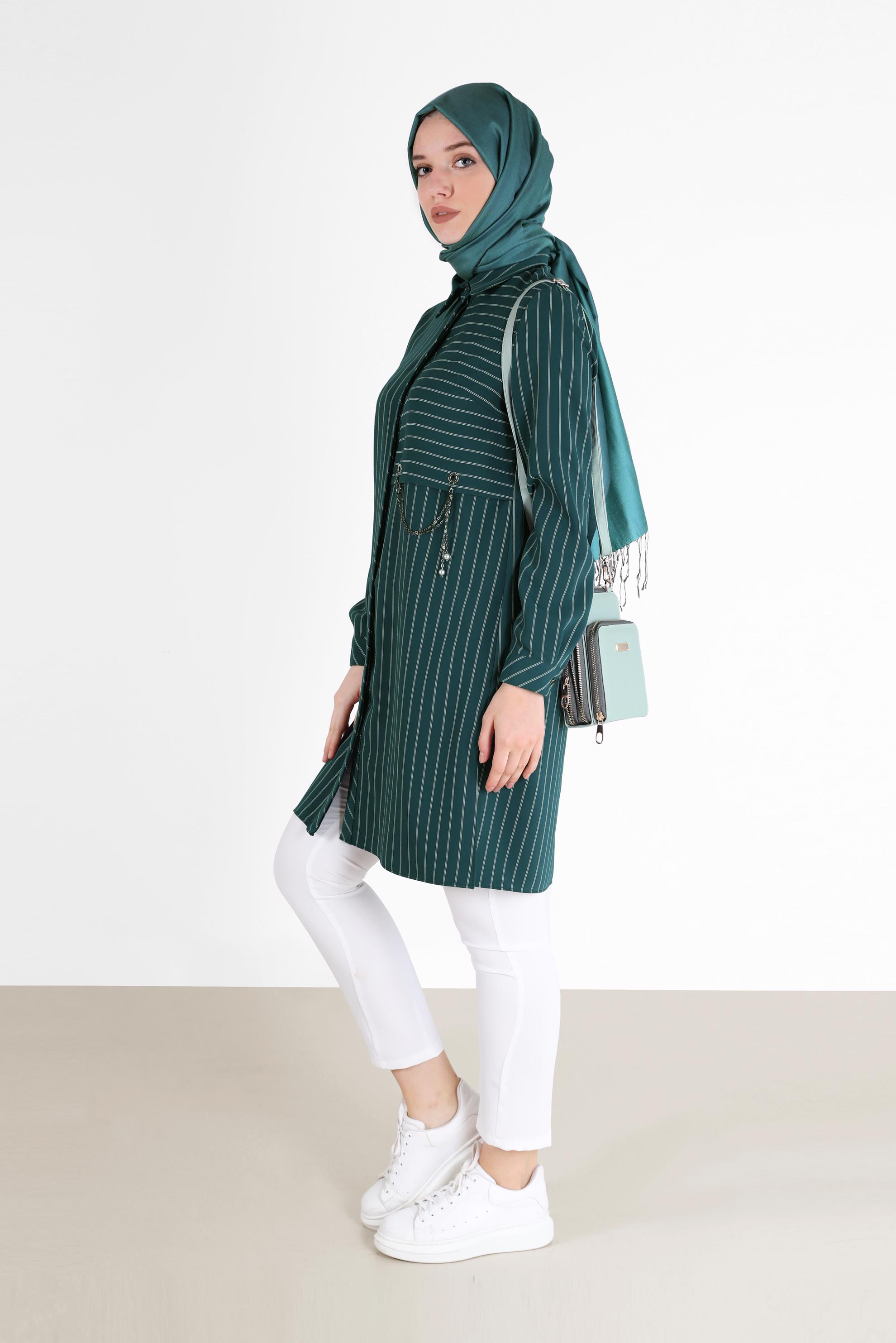 Tesettür giyim YEŞİL ZİNCİR DETAYLI ÇİZGİLİ TUNİK 42362 
