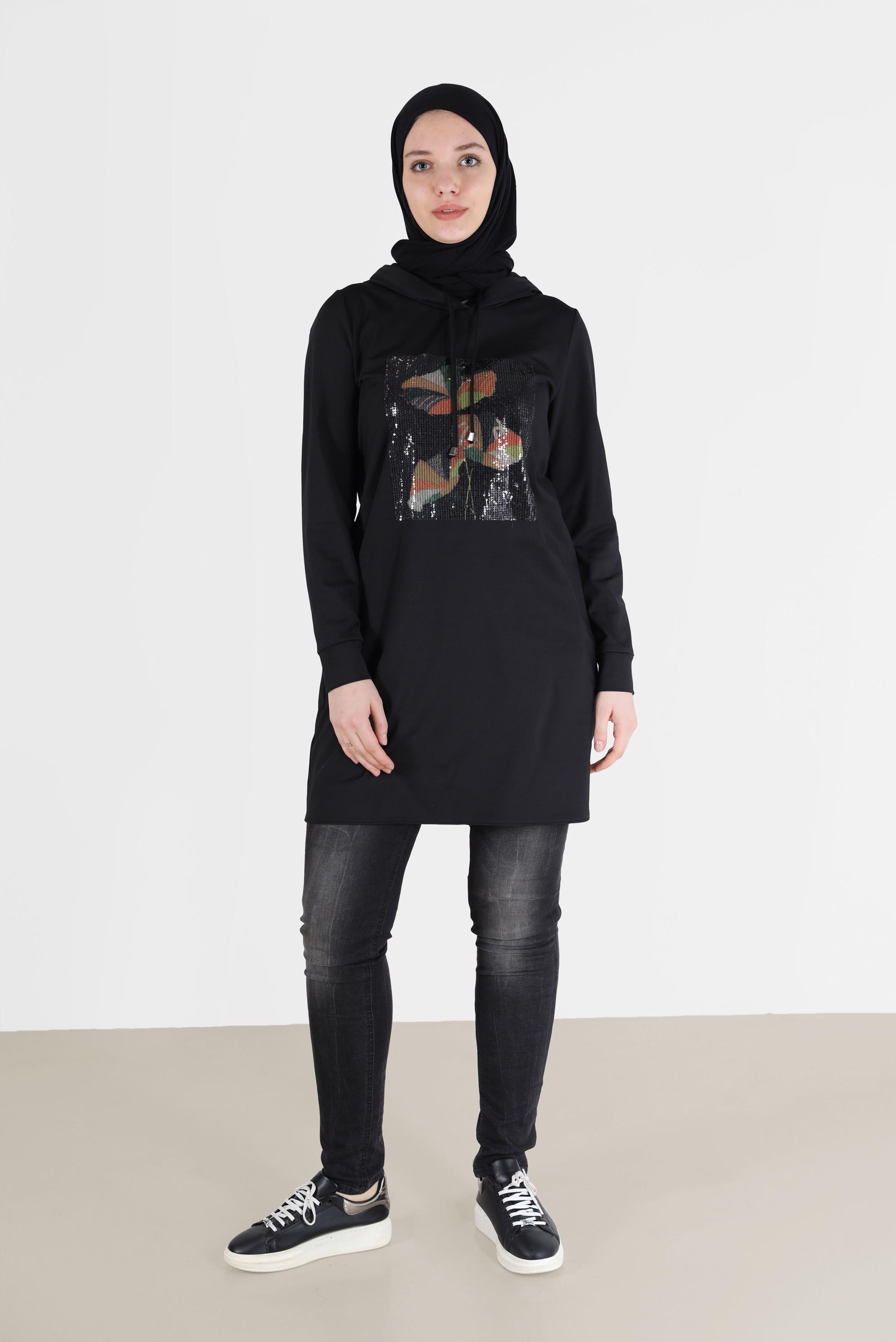 Tesettür giyim SİYAH PUL İŞLEME DETAYLI KAPÜŞONLU TUNİK 42370 