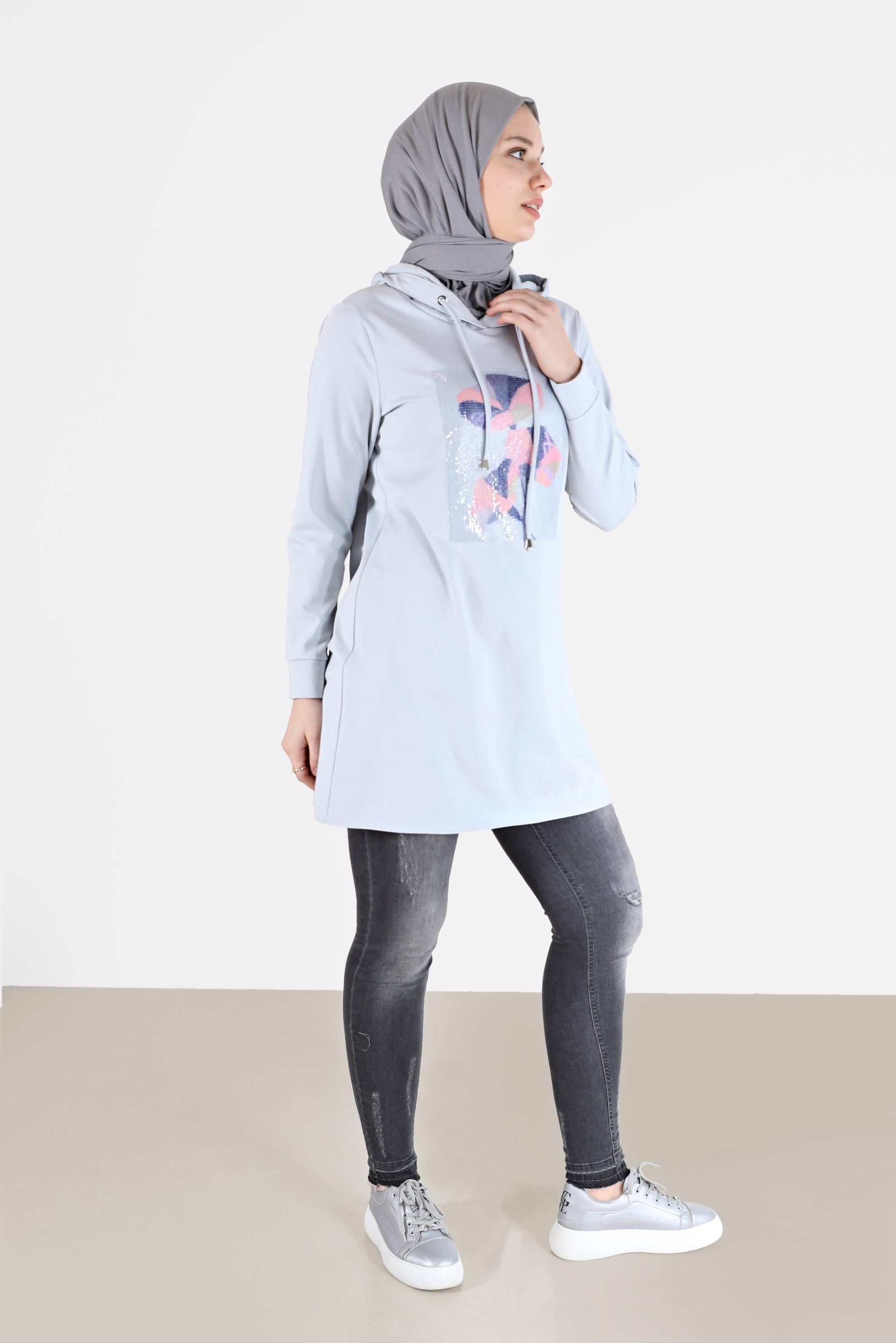 Tesettür giyim GÜMÜŞ PUL İŞLEME DETAYLI KAPÜŞONLU TUNİK 42370 