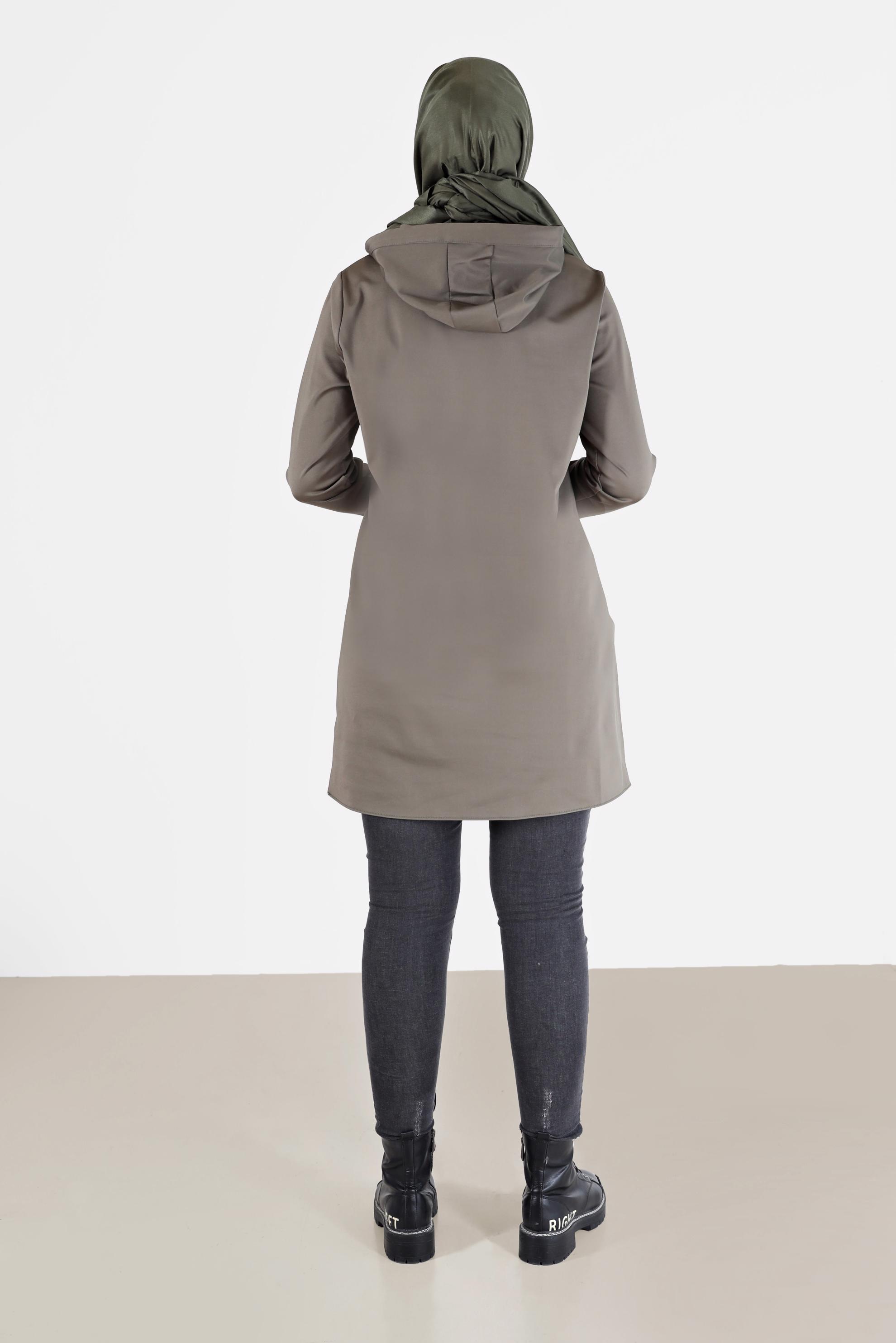 Tesettür giyim HAKİ PUL İŞLEME DETAYLI KAPÜŞONLU TUNİK 42370 