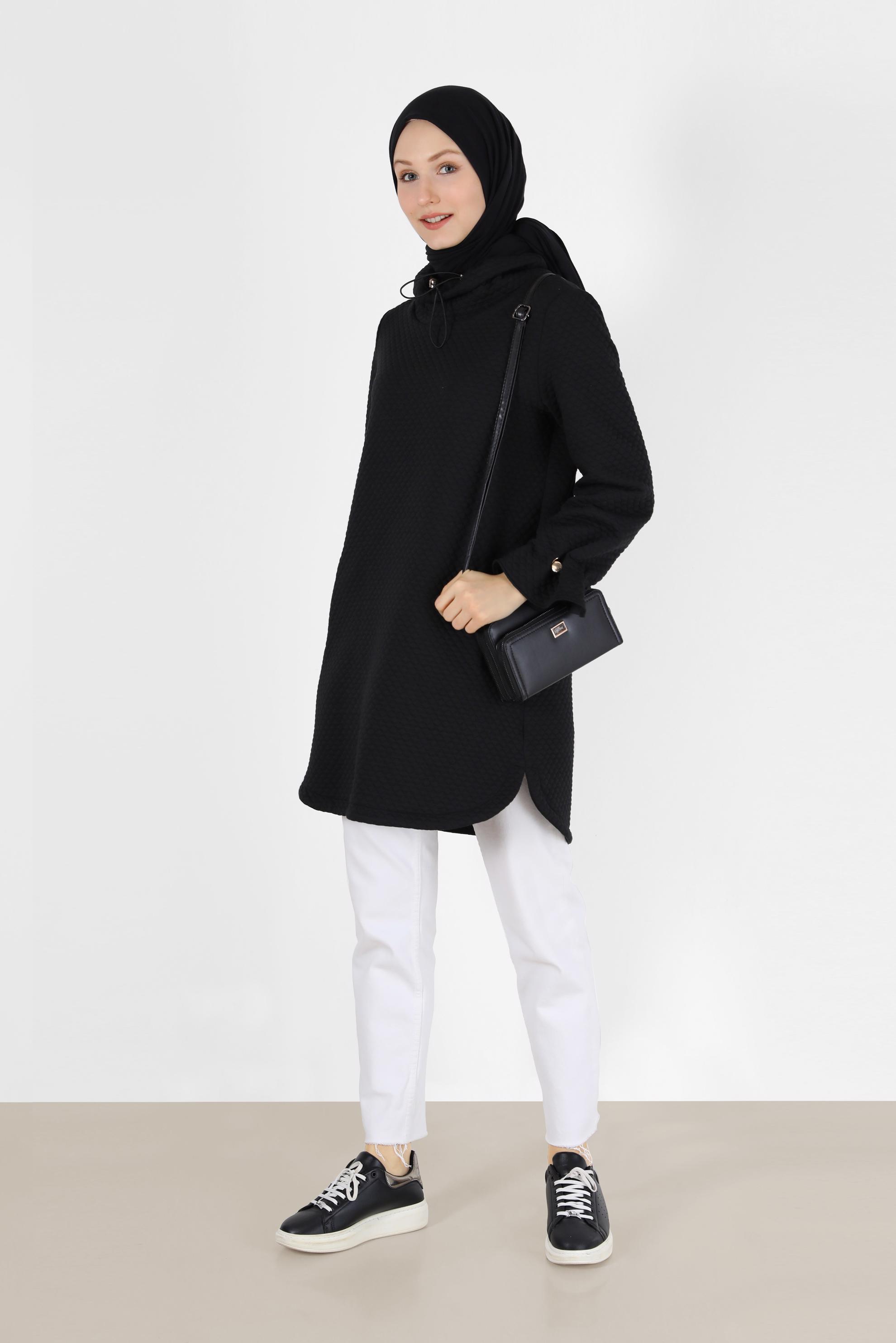 Tesettür giyim SİYAH MANŞETLERİ LASTİKLİ KAPİTONE DESEN TUNİK 42372 