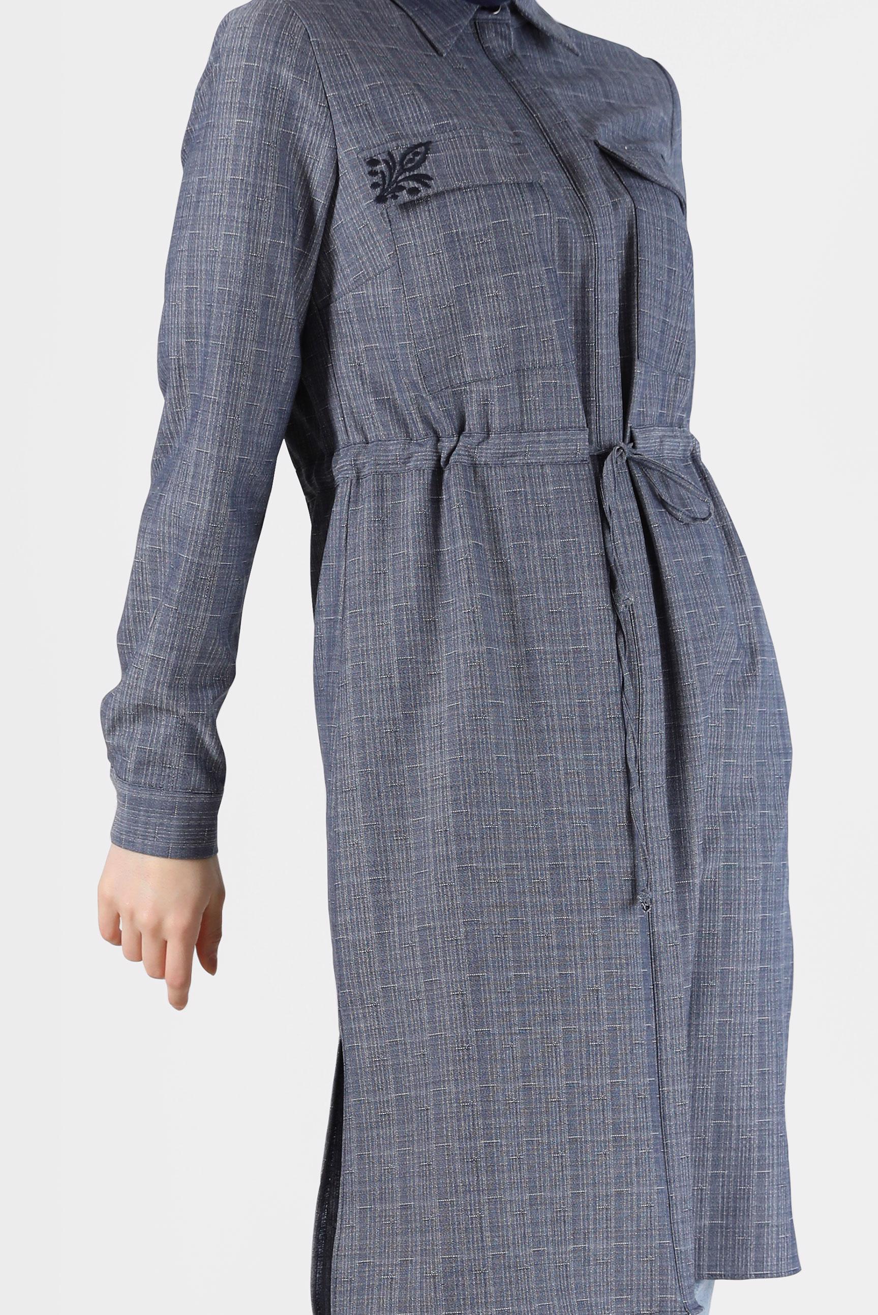 Tesettür giyim LACİVERT NAKIŞ DETAYLI BELDEN BAĞLAMALI TUNİK 42375 