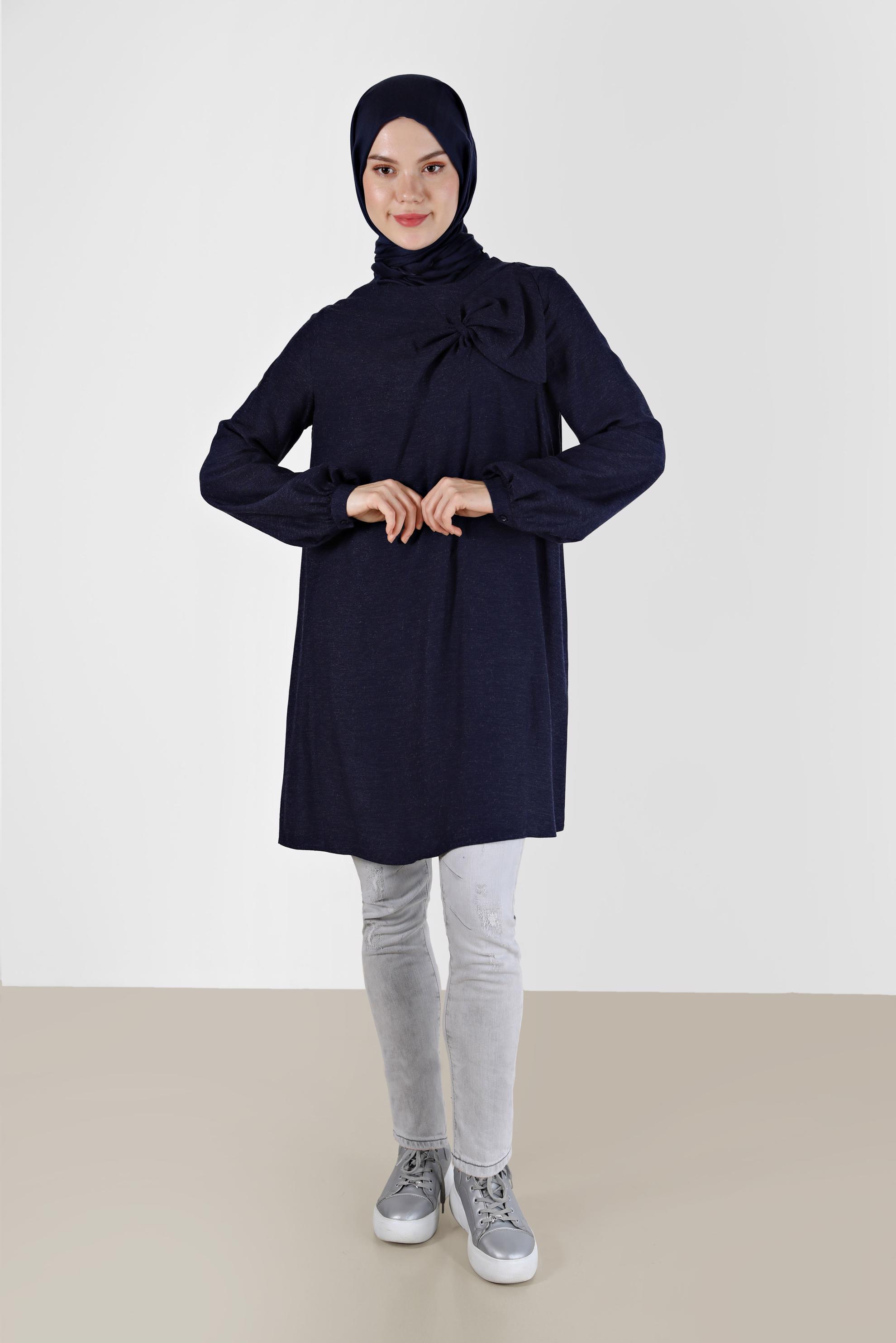 Tesettür giyim LACİVERT KURDELE DETAYLI ARKADAN FERMUARLI TUNİK 42394 