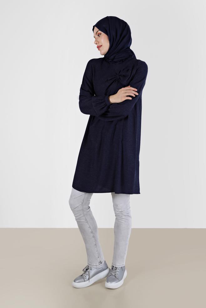 Tesettür giyim LACİVERT KURDELE DETAYLI ARKADAN FERMUARLI TUNİK 42394  - ALVİNA