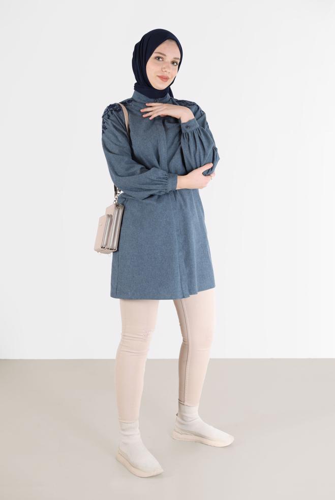 Tesettür giyim LACİVERT OMUZLARI NAKIŞLI GİZLİ DÜĞMELİ TUNİK 42395  - ALVİNA