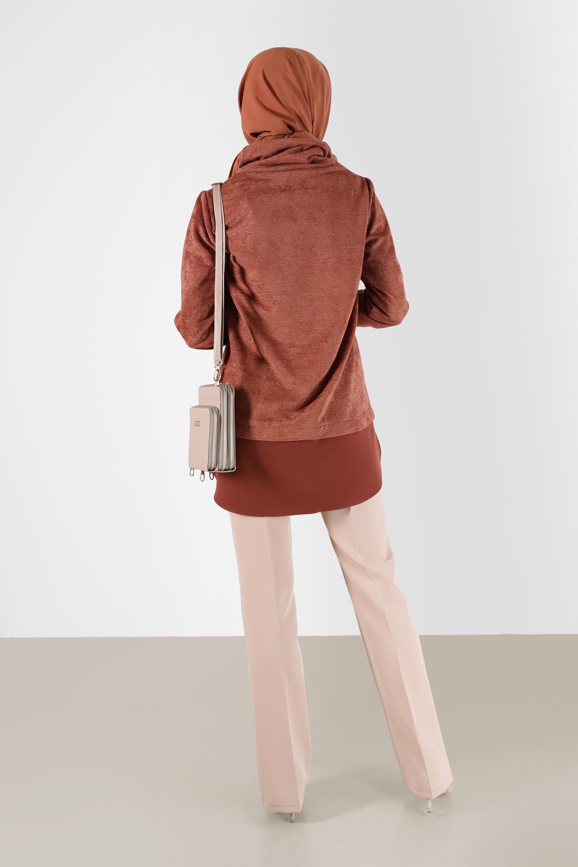 Tesettür giyim TURUNCU GÖMLEK PARÇA DETAYLI DEGAJE YAKA ŞÖNİL KADİFE TUNİK 42397 