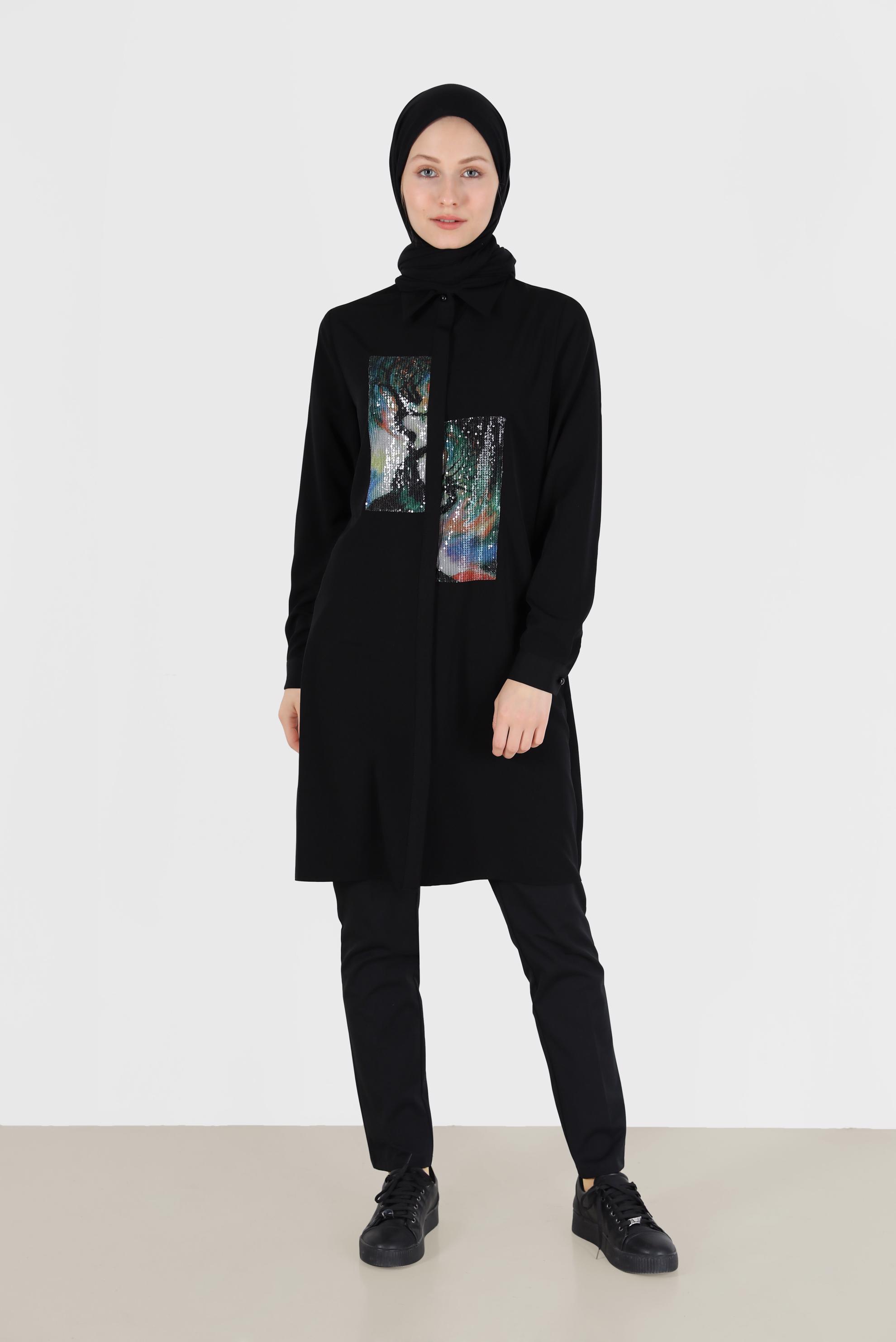 Tesettür giyim SİYAH PUL PAYET DETAYLI DESENLİ TUNİK 42399 