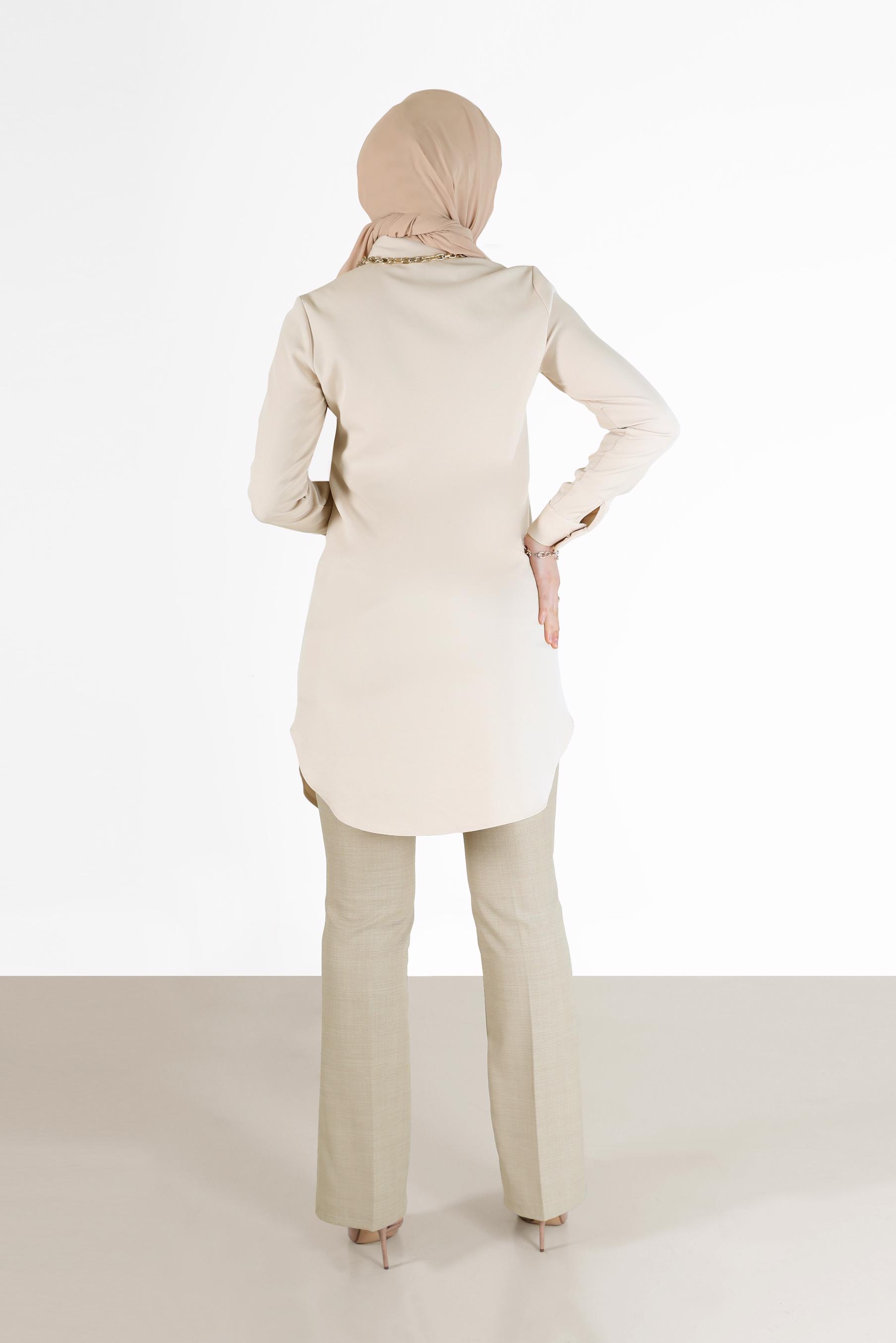 Tesettür giyim EKRU GİZLİ DÜĞMELİ BASIC TUNİK 42403 