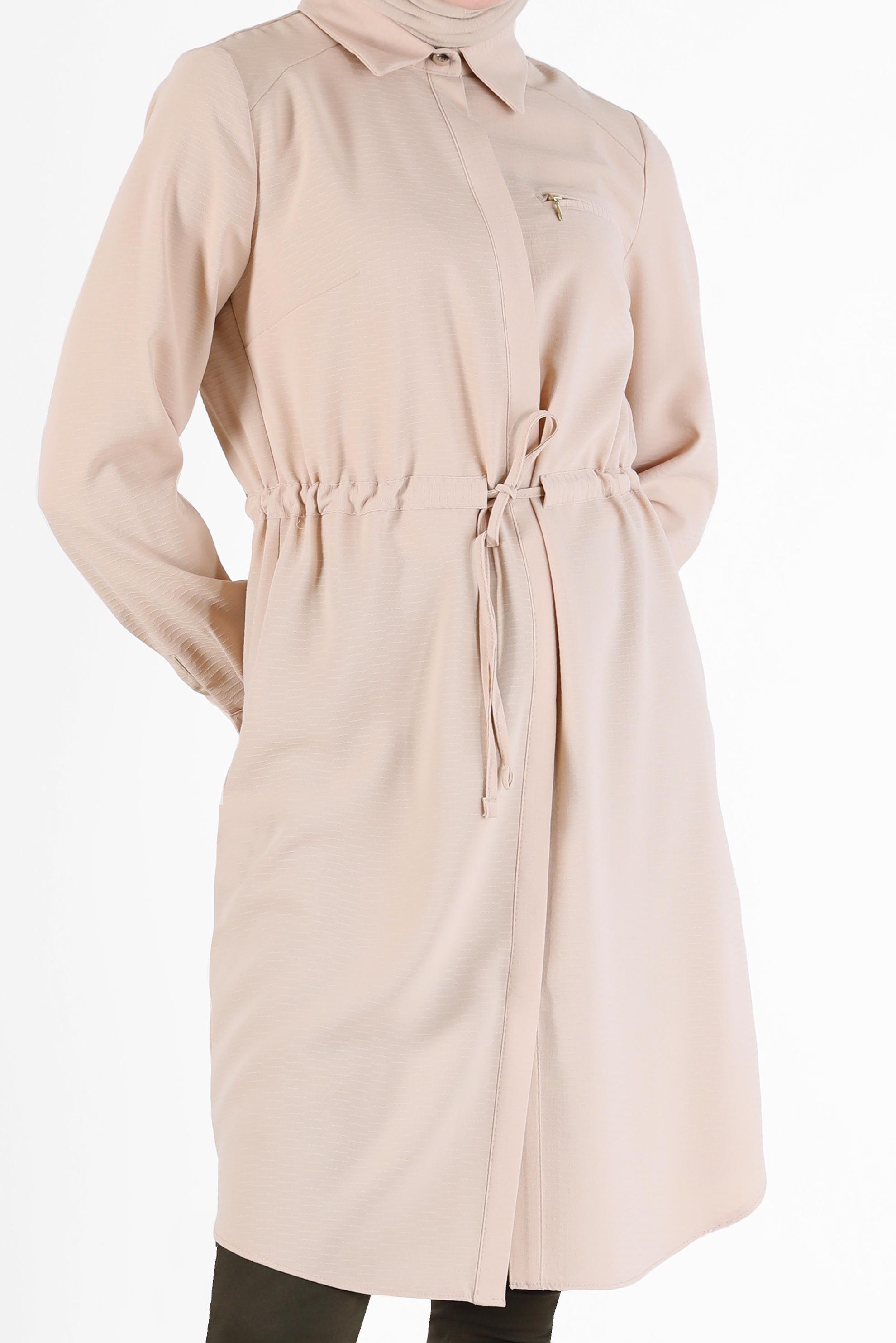 Tesettür giyim BEJ BELİ BÜZGÜLÜ GİZLİ DÜĞMELİ TUNİK 42404 