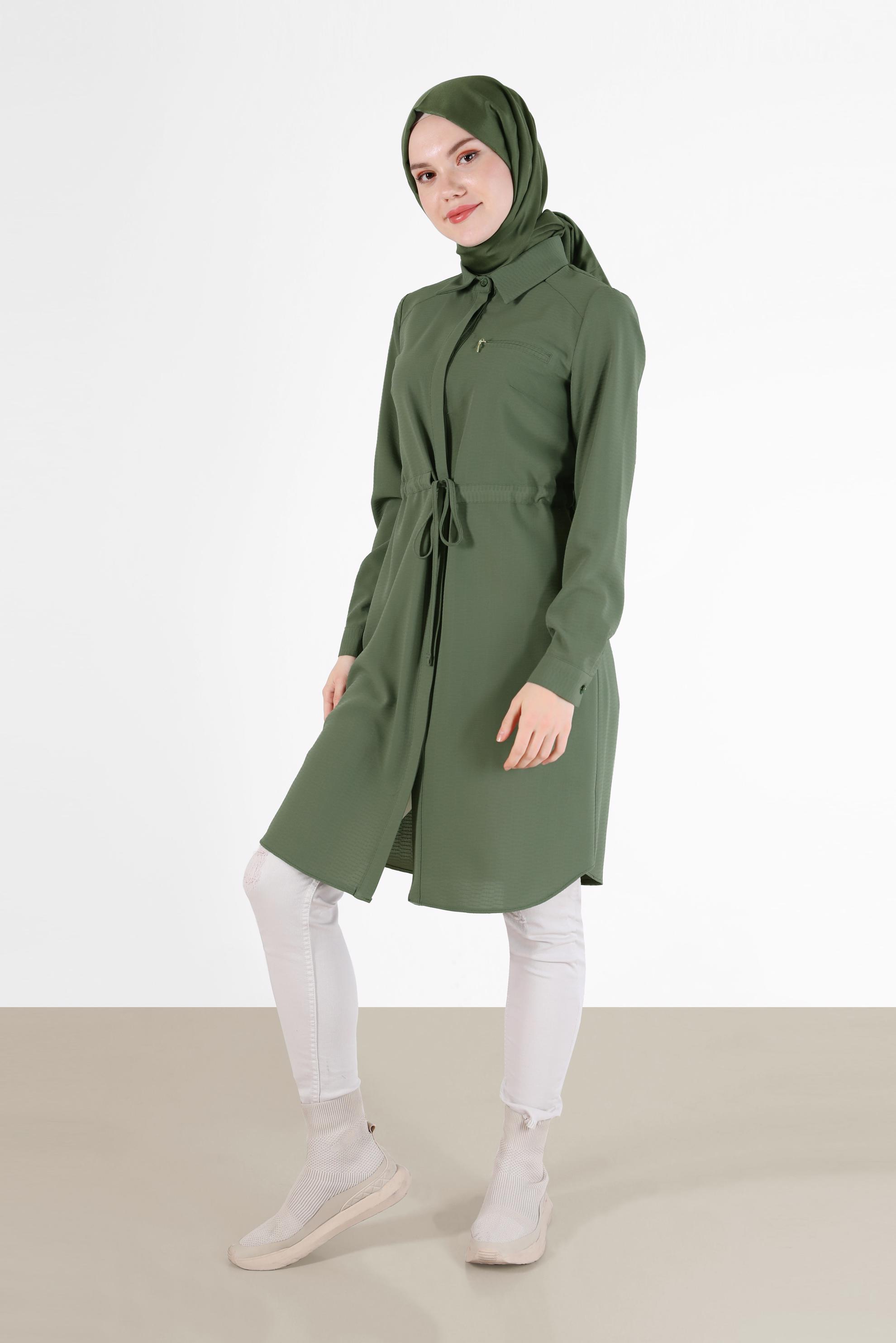 Tesettür giyim HAKİ BELİ BÜZGÜLÜ GİZLİ DÜĞMELİ TUNİK 42404 
